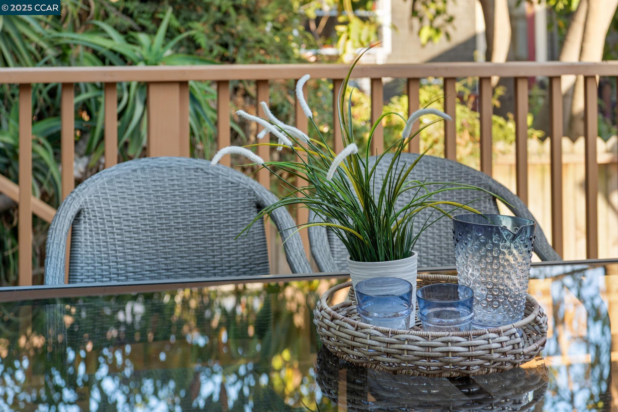 Detail Gallery Image 48 of 53 For 4250 Terrace St, Oakland,  CA 94611 - 4 Beds | 3 Baths