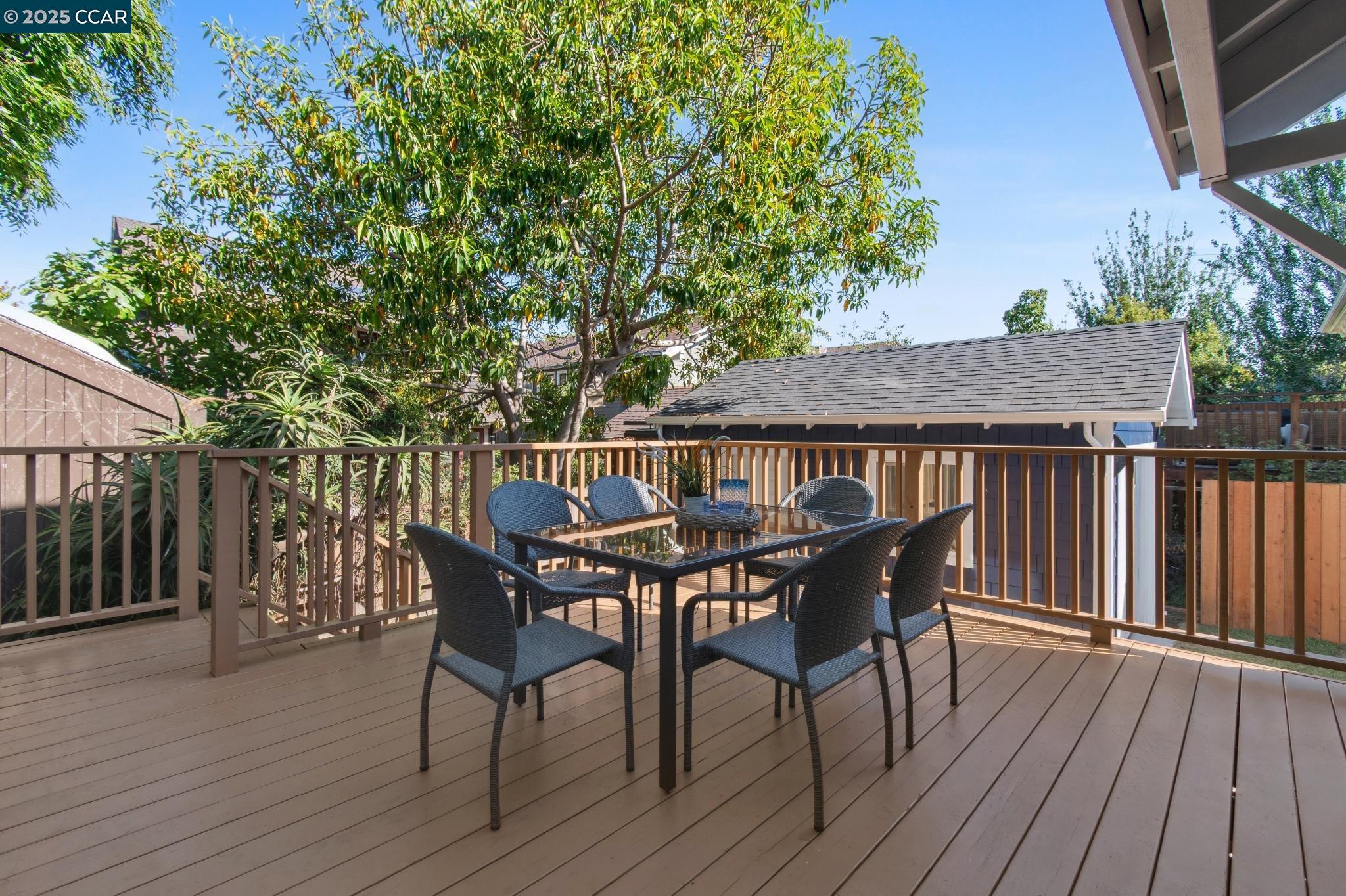 Detail Gallery Image 50 of 53 For 4250 Terrace St, Oakland,  CA 94611 - 4 Beds | 3 Baths