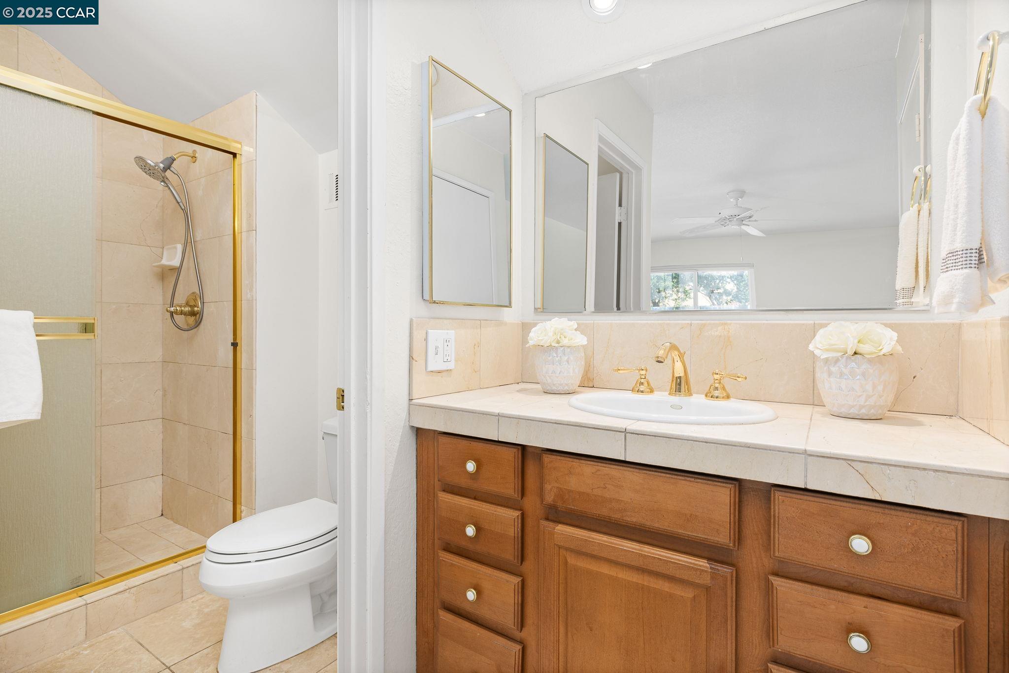Detail Gallery Image 12 of 21 For 14 Mt Wilson Way, Clayton,  CA 94517 - 3 Beds | 2/1 Baths