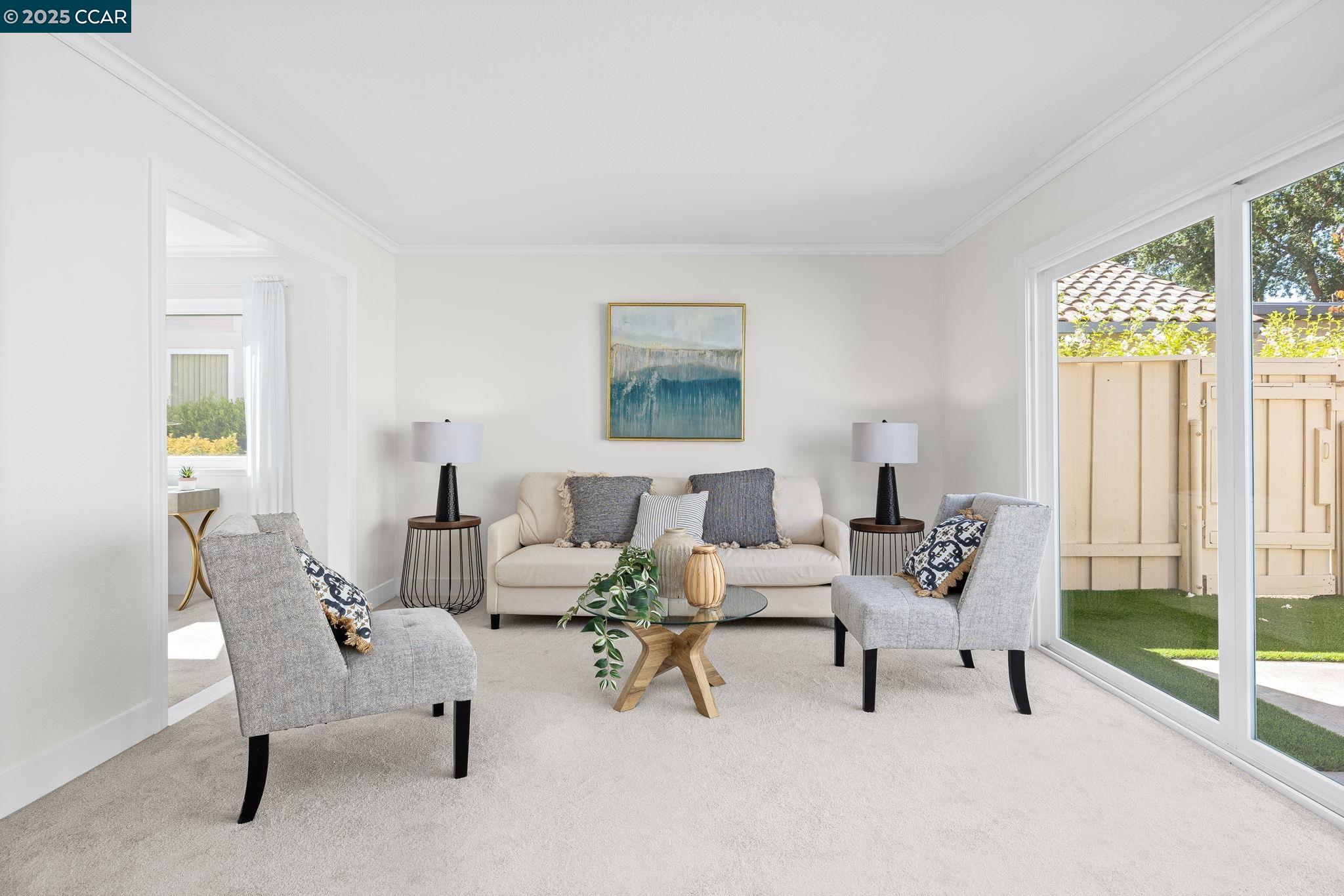 Detail Gallery Image 7 of 21 For 14 Mt Wilson Way, Clayton,  CA 94517 - 3 Beds | 2/1 Baths