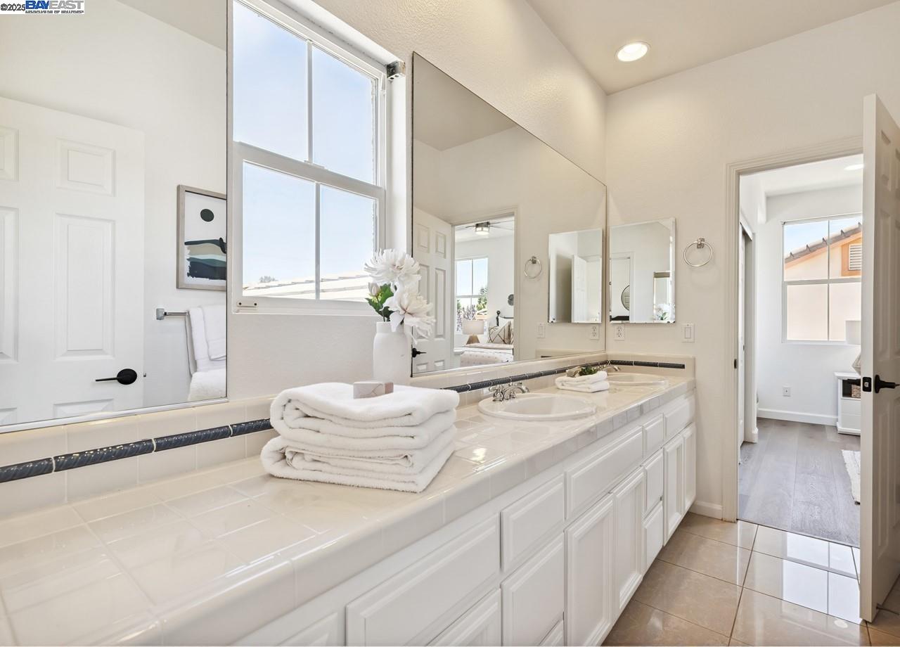 Detail Gallery Image 34 of 41 For 156 Elisha Ln, San Ramon,  CA 94583 - 4 Beds | 3 Baths