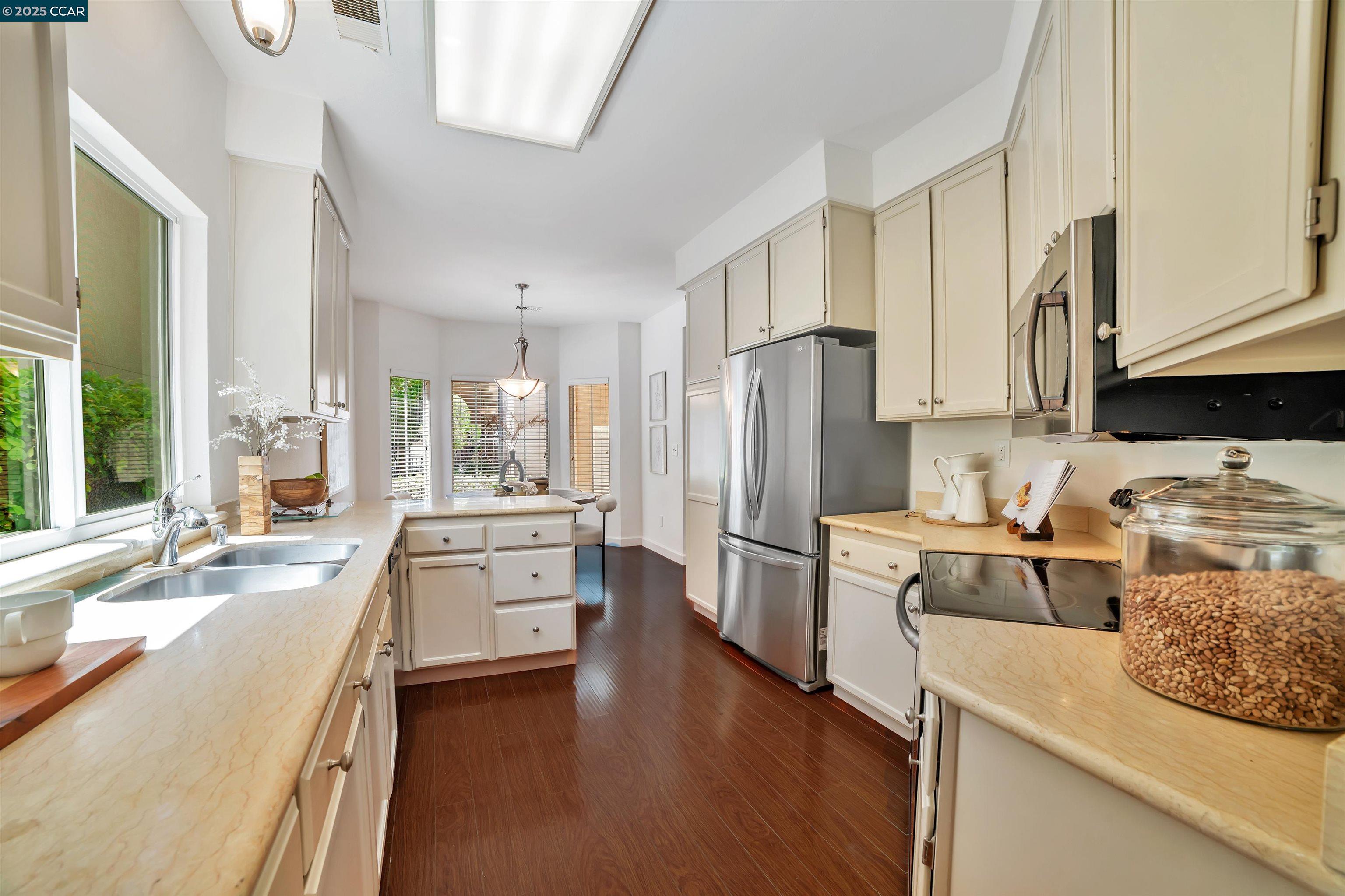 Photo #33: 41104039 Listing: Photo #33