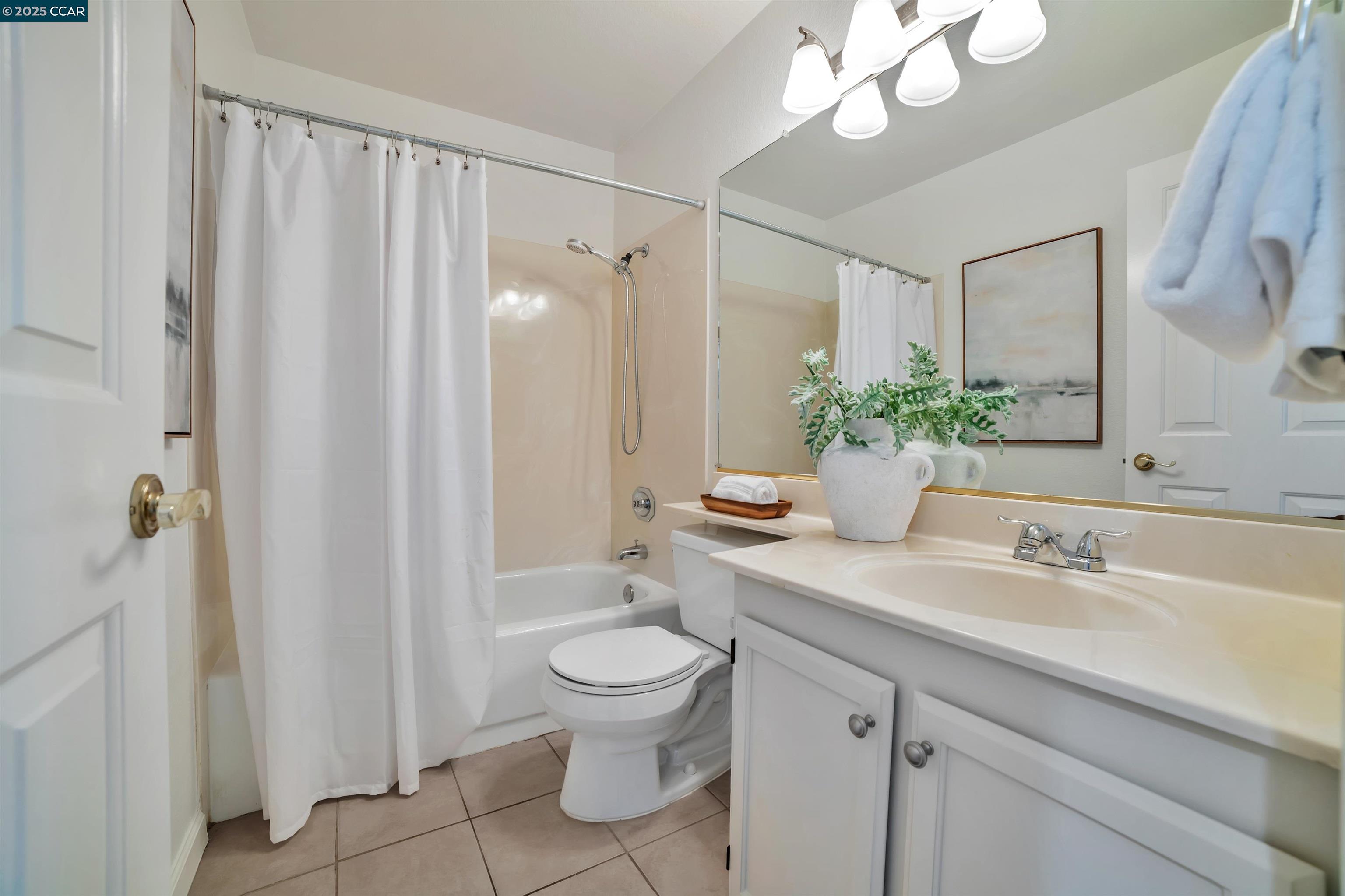Photo #10: 41104039 Listing: Photo #10