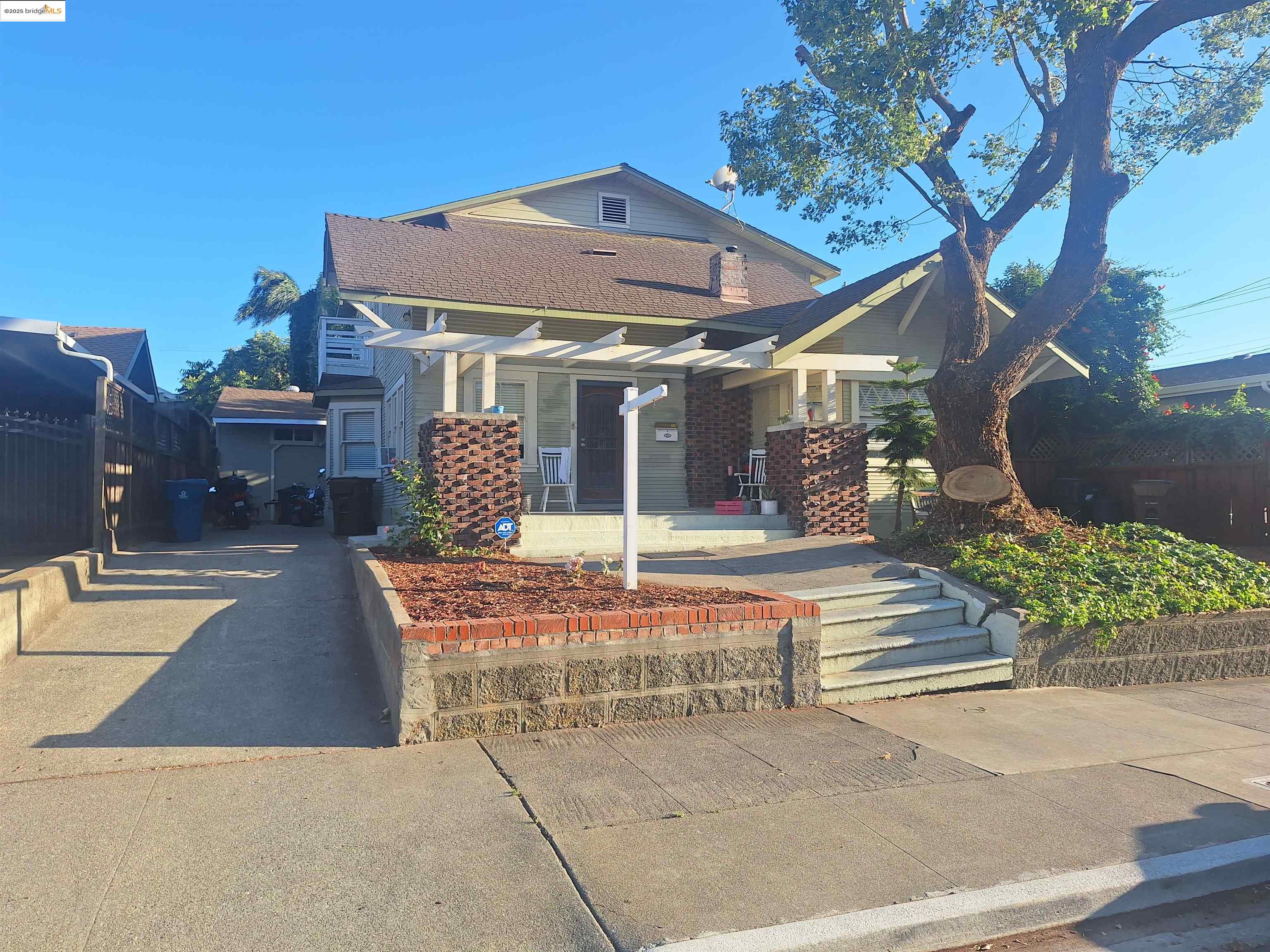 Detail Gallery Image 1 of 25 For 619 W 6th Street, Antioch,  CA 94509 - – Beds | – Baths