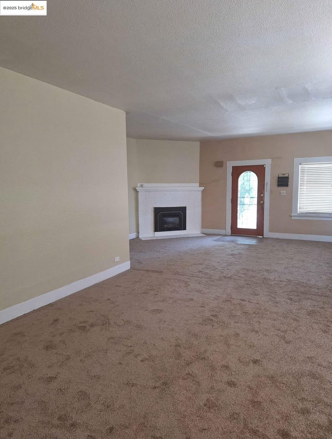 Detail Gallery Image 2 of 25 For 619 W 6th Street, Antioch,  CA 94509 - – Beds | – Baths