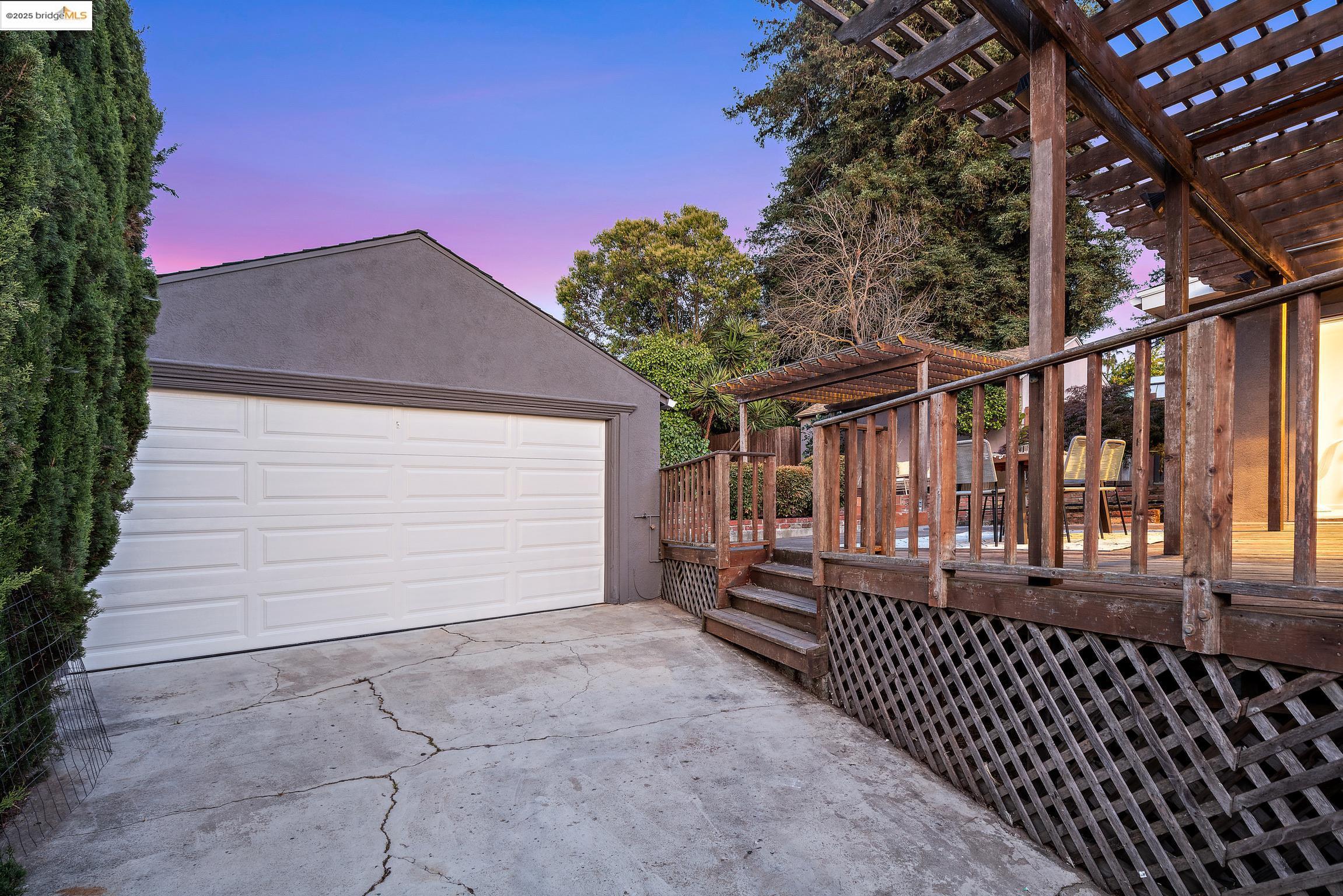 Detail Gallery Image 17 of 27 For 22756 Lorand Way, Hayward,  CA 94541 - 2 Beds | 1 Baths