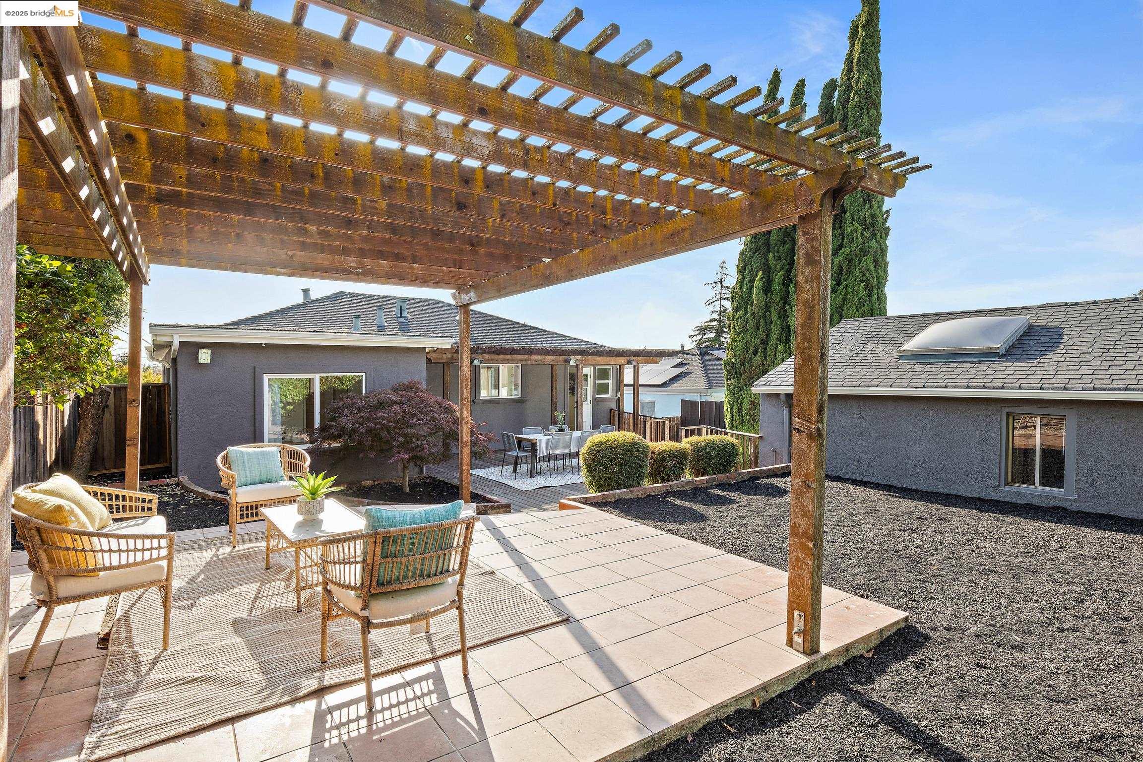 Detail Gallery Image 21 of 27 For 22756 Lorand Way, Hayward,  CA 94541 - 2 Beds | 1 Baths