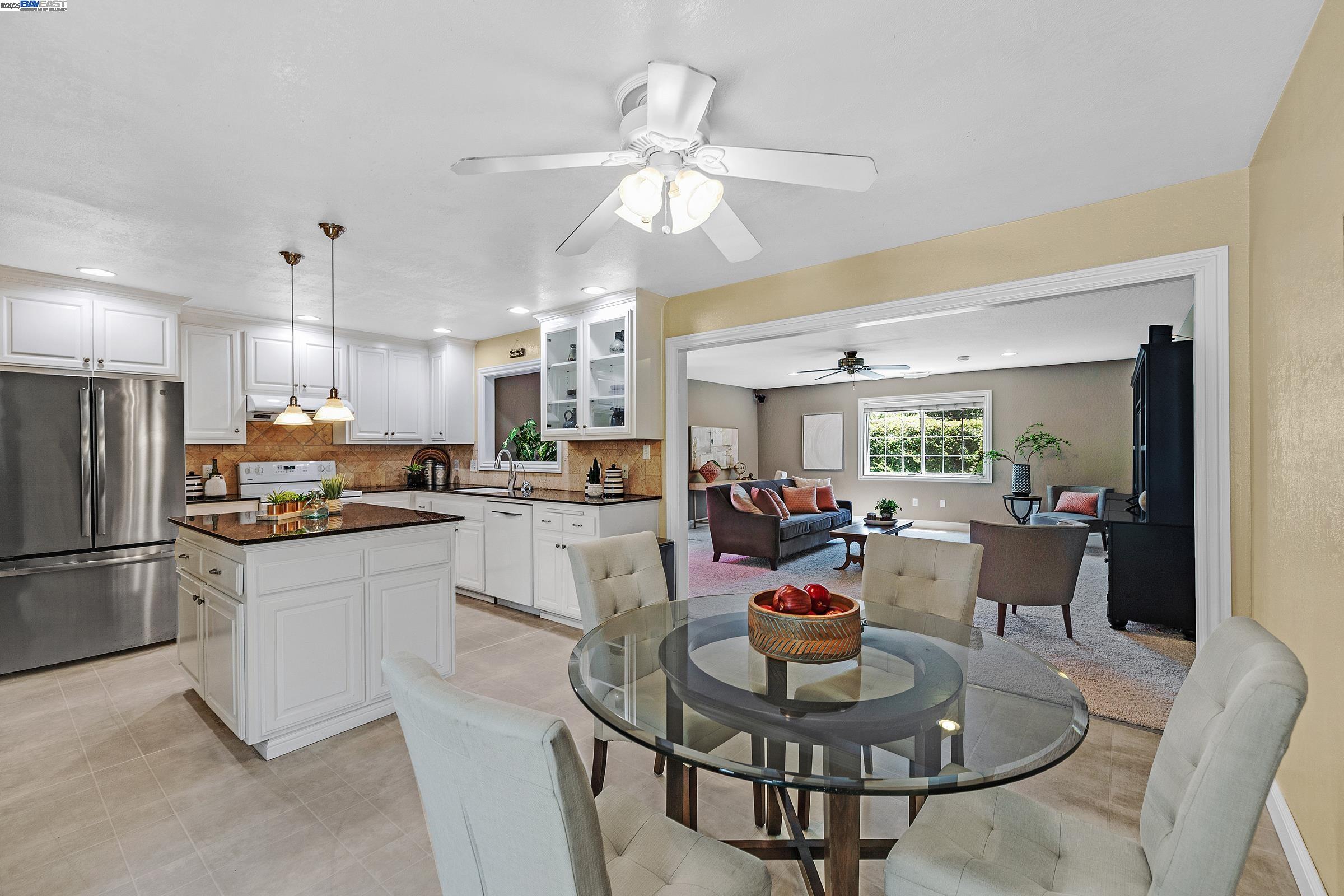Detail Gallery Image 11 of 38 For 1015 Redondo Way, Livermore,  CA 94550 - 3 Beds | 2 Baths