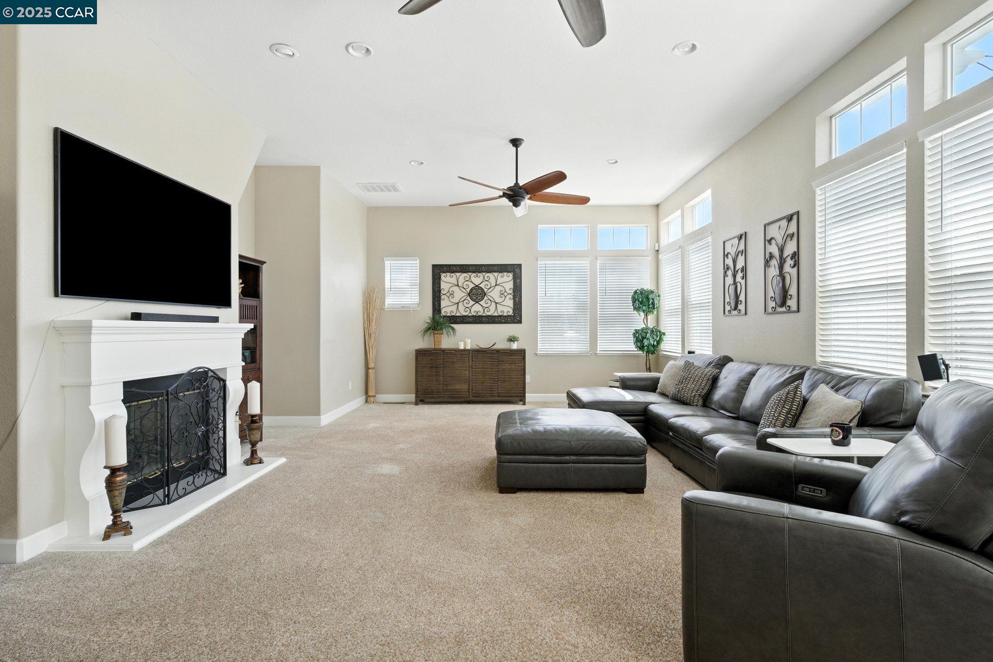 Detail Gallery Image 17 of 51 For 4362 Lynn Dr, Concord,  CA 94518 - 4 Beds | 3 Baths