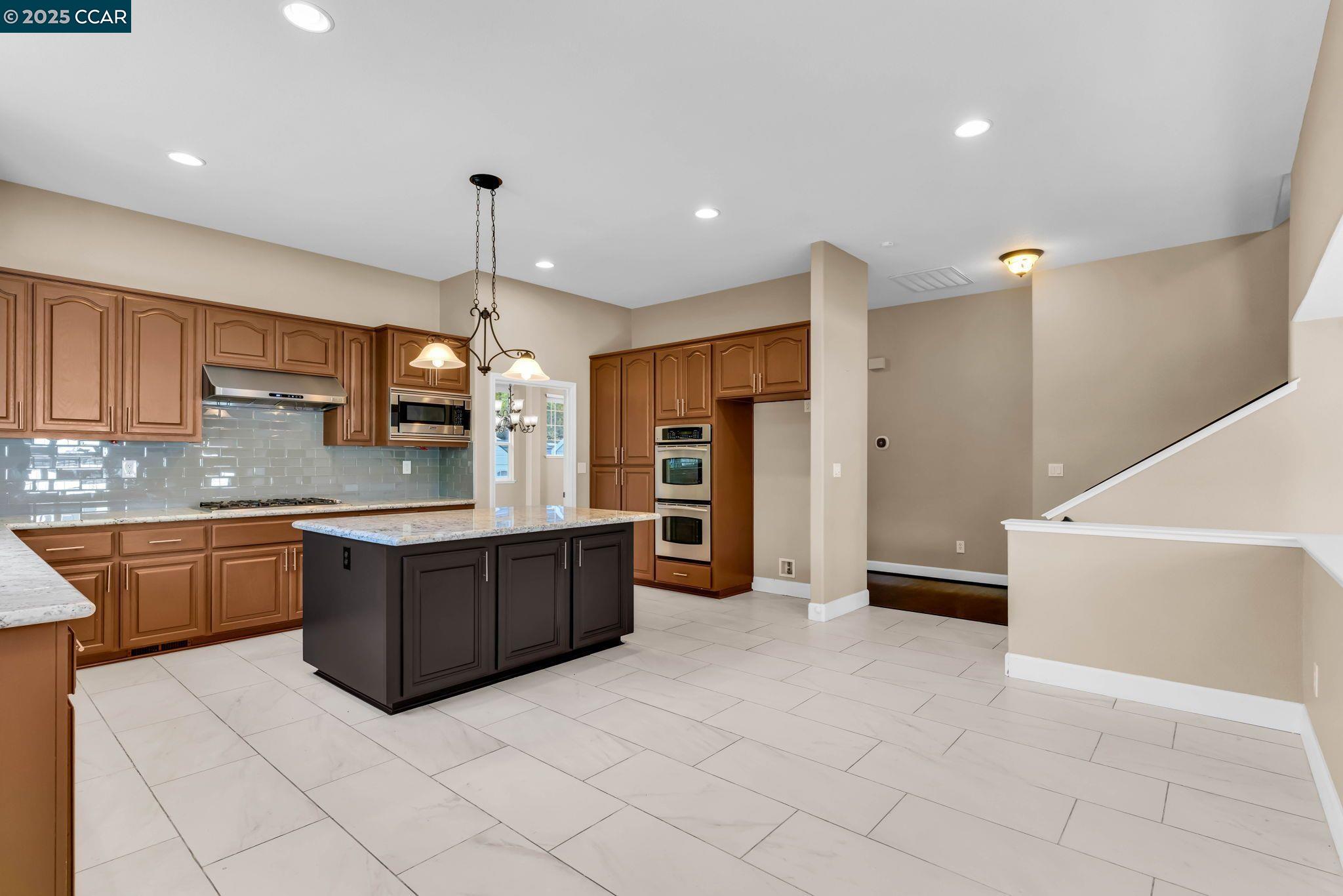 Detail Gallery Image 18 of 57 For 4362 Lynn Dr, Concord,  CA 94518 - 4 Beds | 3 Baths