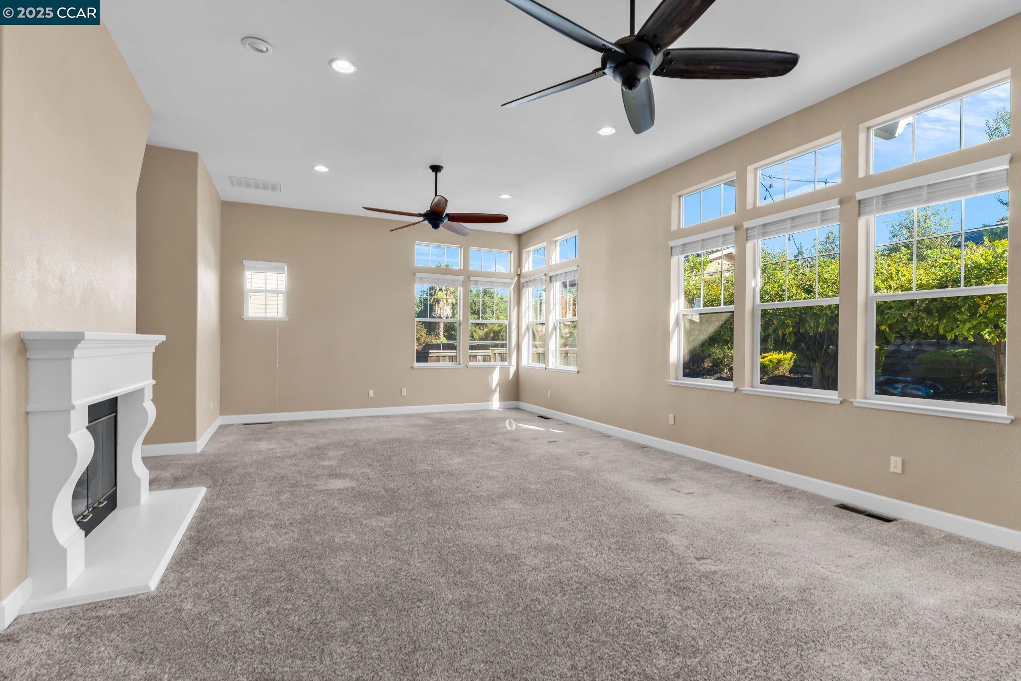 Detail Gallery Image 19 of 57 For 4362 Lynn Dr, Concord,  CA 94518 - 4 Beds | 3 Baths