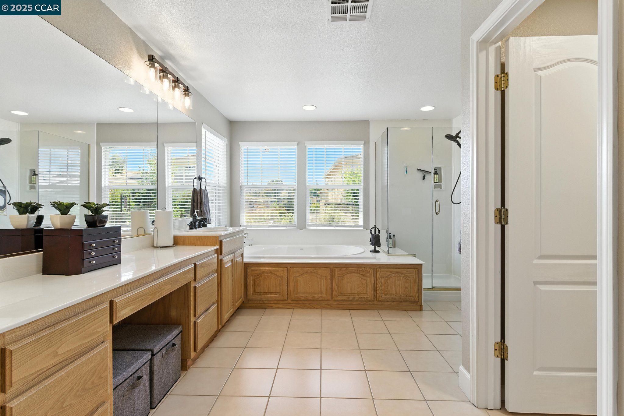 Detail Gallery Image 26 of 51 For 4362 Lynn Dr, Concord,  CA 94518 - 4 Beds | 3 Baths