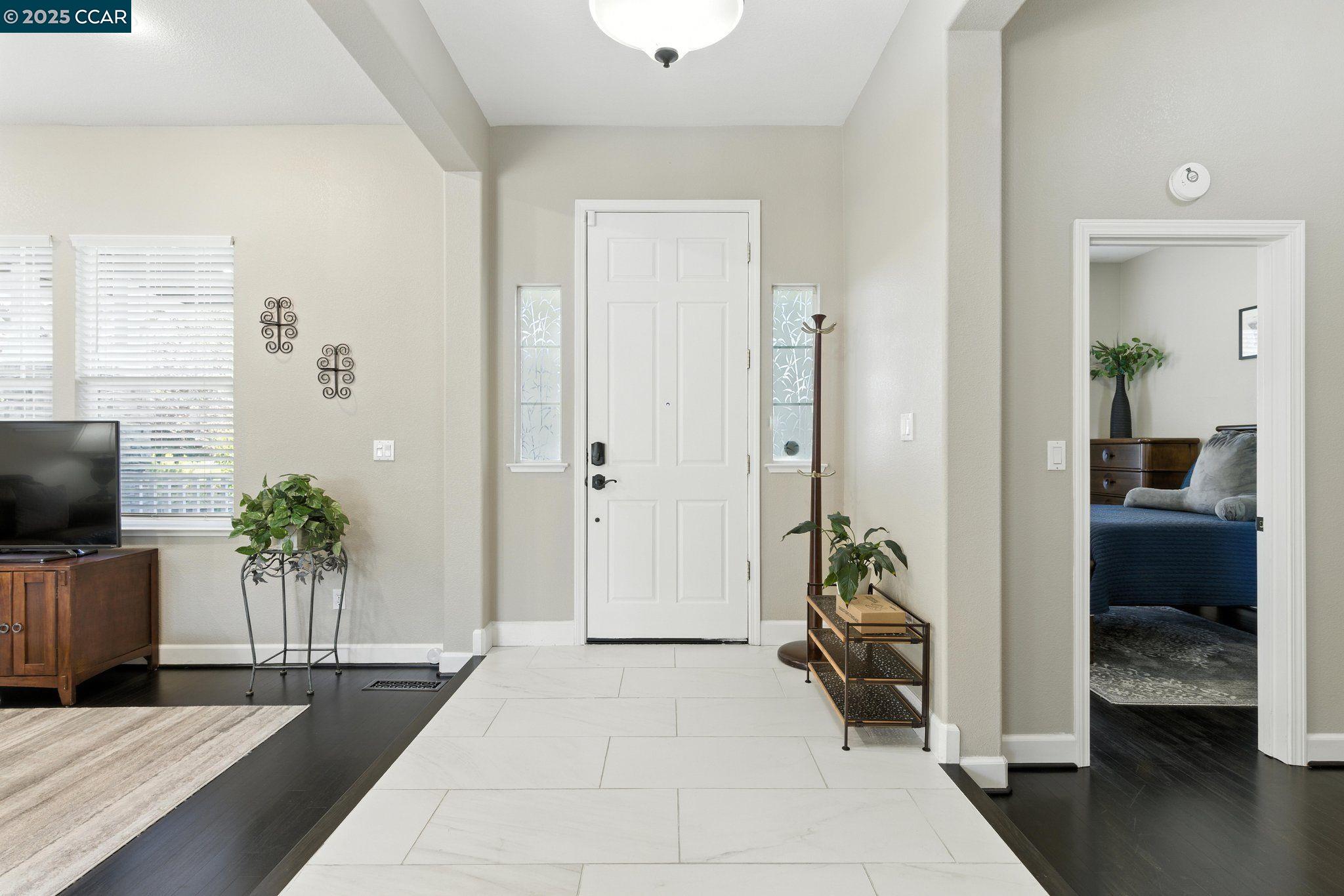 Detail Gallery Image 4 of 51 For 4362 Lynn Dr, Concord,  CA 94518 - 4 Beds | 3 Baths