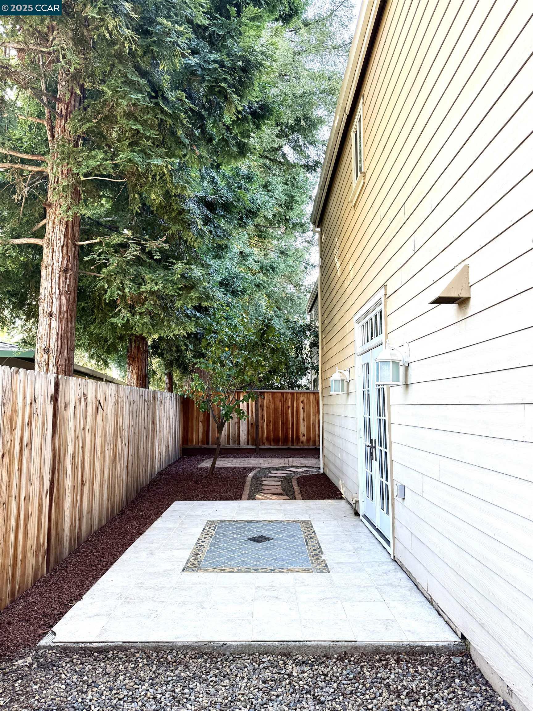 Detail Gallery Image 18 of 18 For 54 Village Square Pl, Pleasant Hill,  CA 94523 - 3 Beds | 2/1 Baths