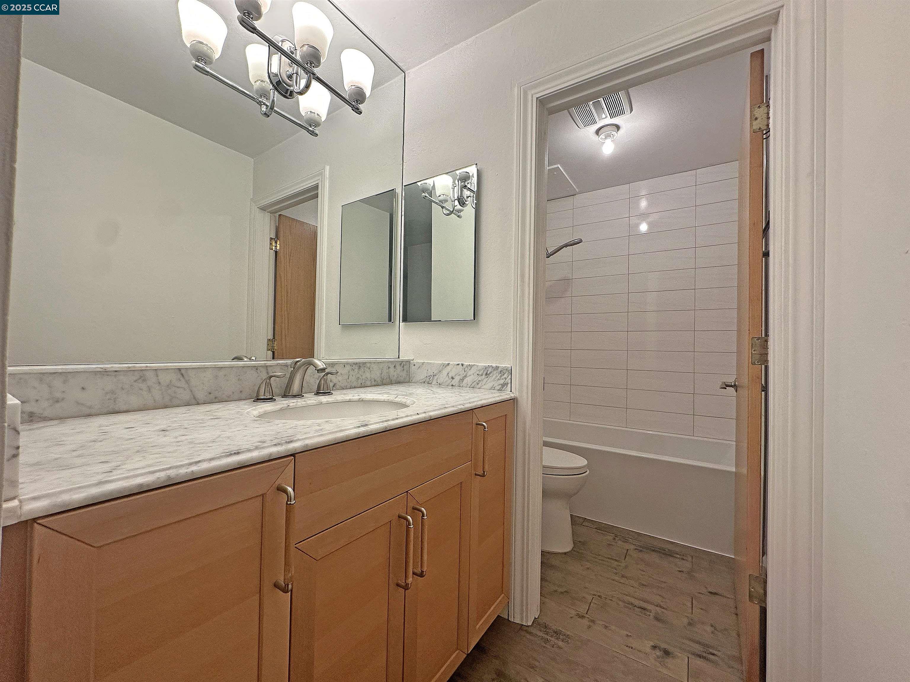 Photo #16: 41104050 Listing: Photo #16