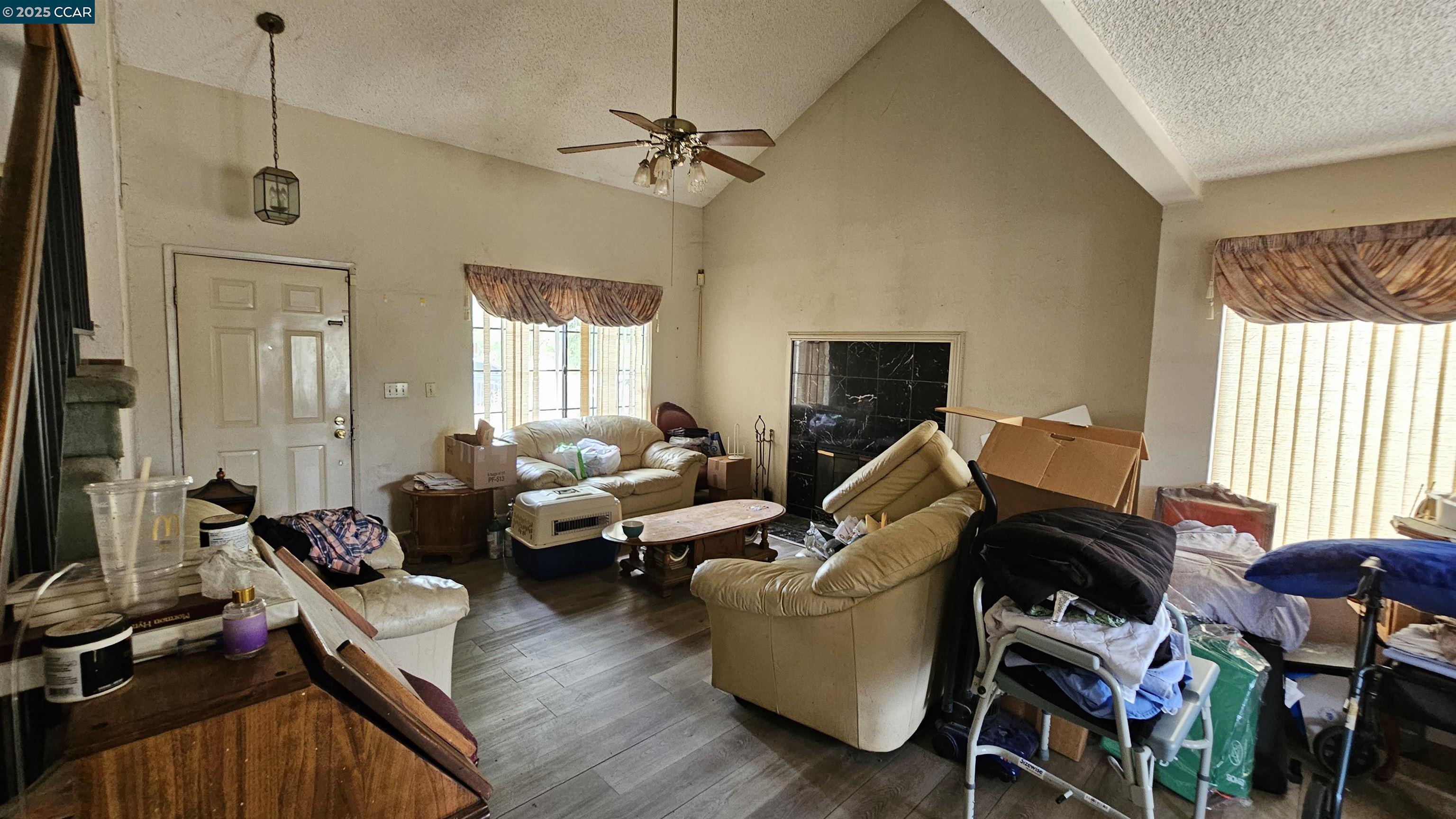 Detail Gallery Image 8 of 24 For 80 Mims Ave, Bay Point,  CA 94565-3233 - 4 Beds | 2/1 Baths