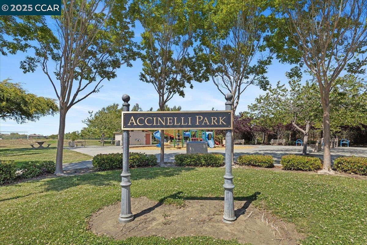 Detail Gallery Image 11 of 12 For 34102 Zaner Way, Union City,  CA 94587 - 3 Beds | 2/1 Baths