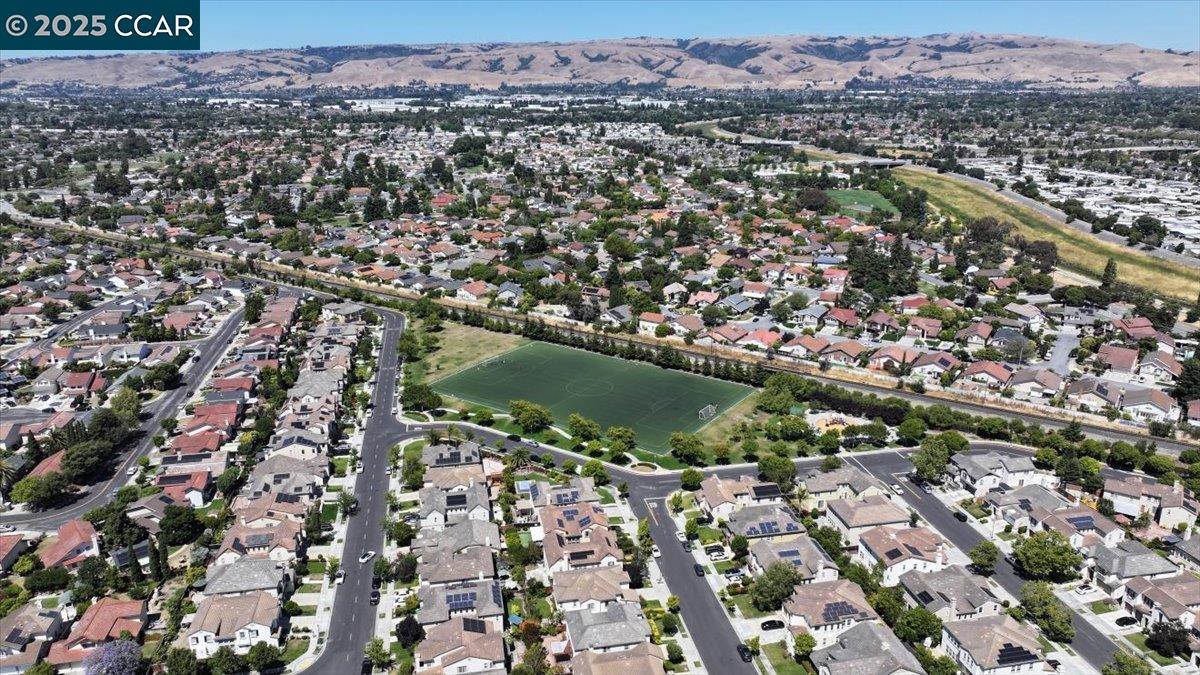 Detail Gallery Image 12 of 12 For 34102 Zaner Way, Union City,  CA 94587 - 3 Beds | 2/1 Baths