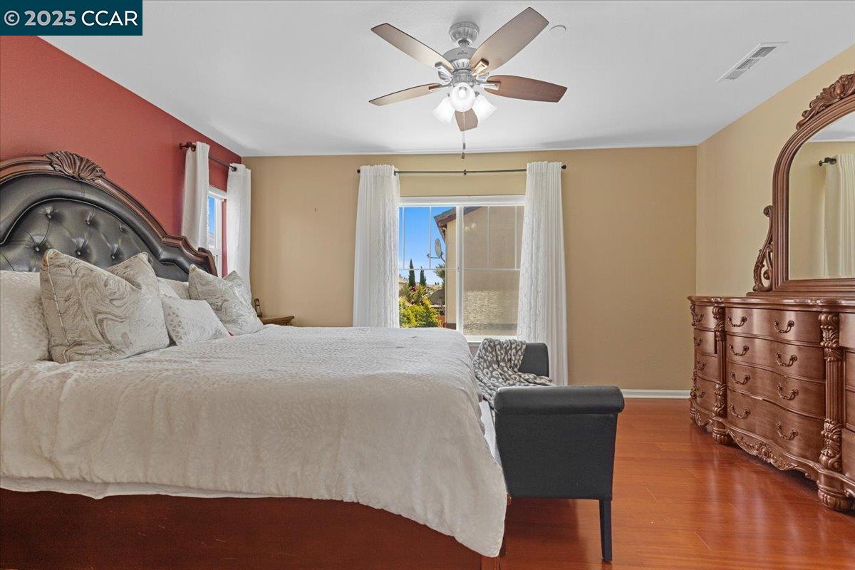Detail Gallery Image 6 of 12 For 34102 Zaner Way, Union City,  CA 94587 - 3 Beds | 2/1 Baths