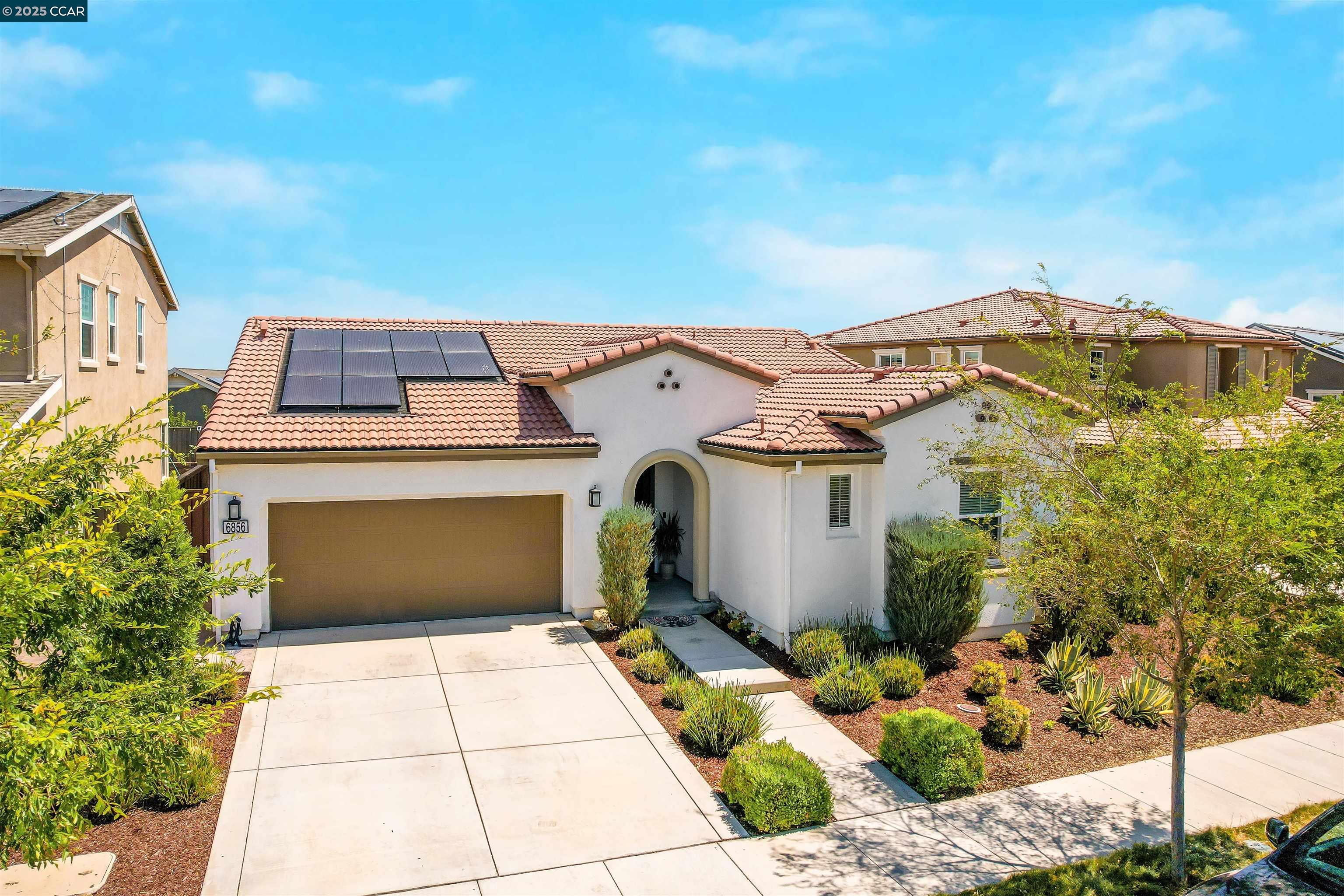 Detail Gallery Image 1 of 60 For 6856 Anton Street, Tracy,  CA 95377-7701 - 4 Beds | 3/1 Baths