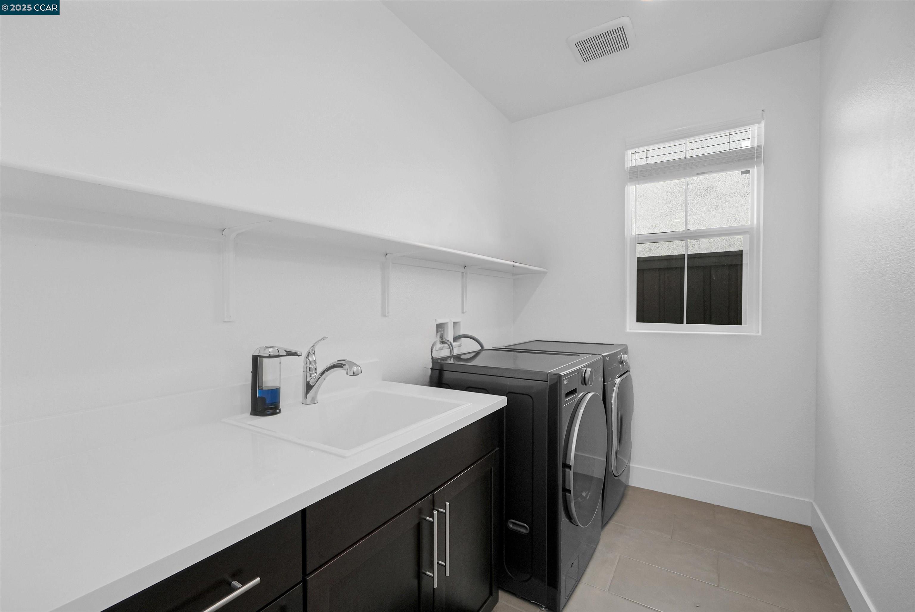Detail Gallery Image 37 of 60 For 6856 Anton Street, Tracy,  CA 95377-7701 - 4 Beds | 3/1 Baths