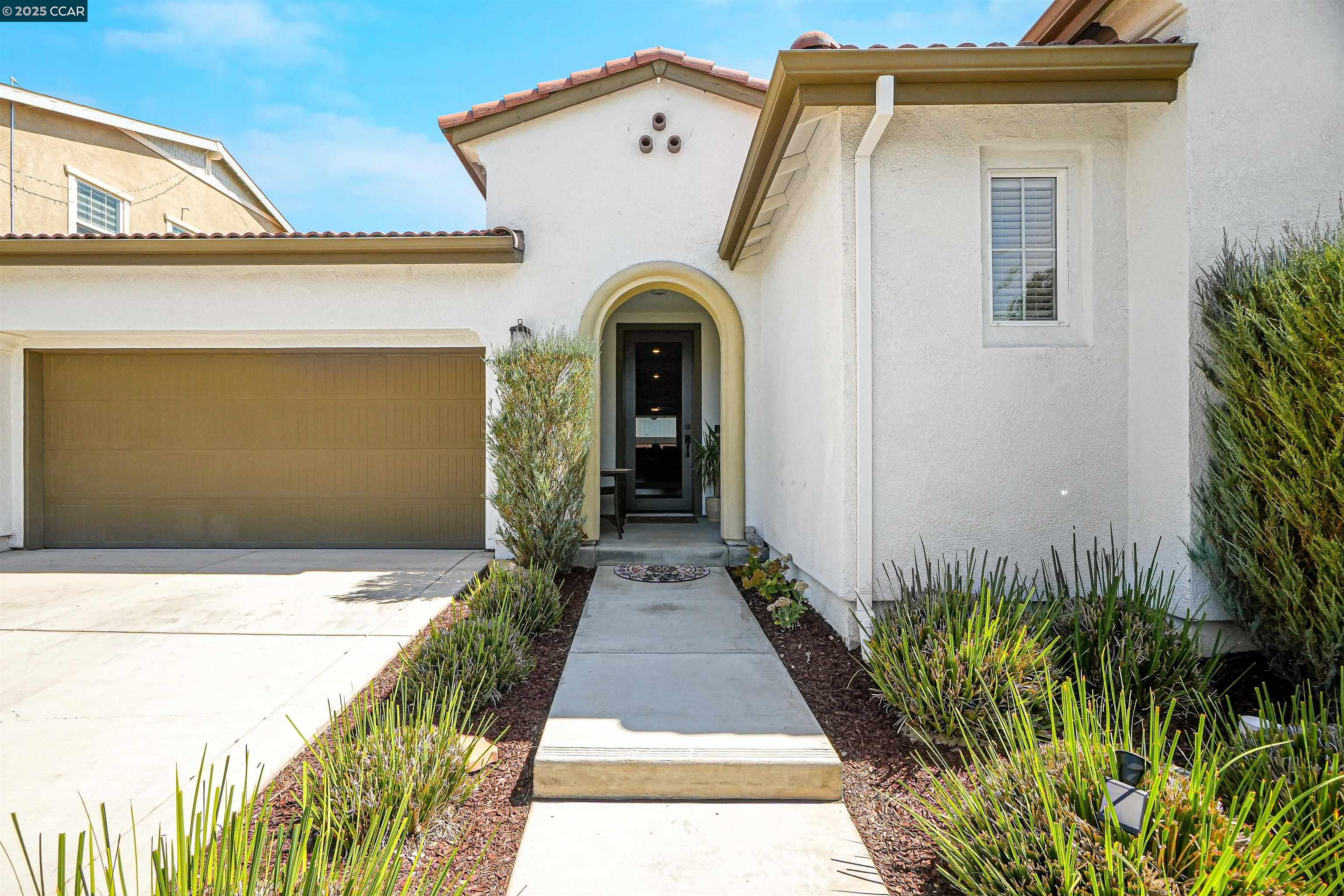 Detail Gallery Image 5 of 60 For 6856 Anton Street, Tracy,  CA 95377-7701 - 4 Beds | 3/1 Baths