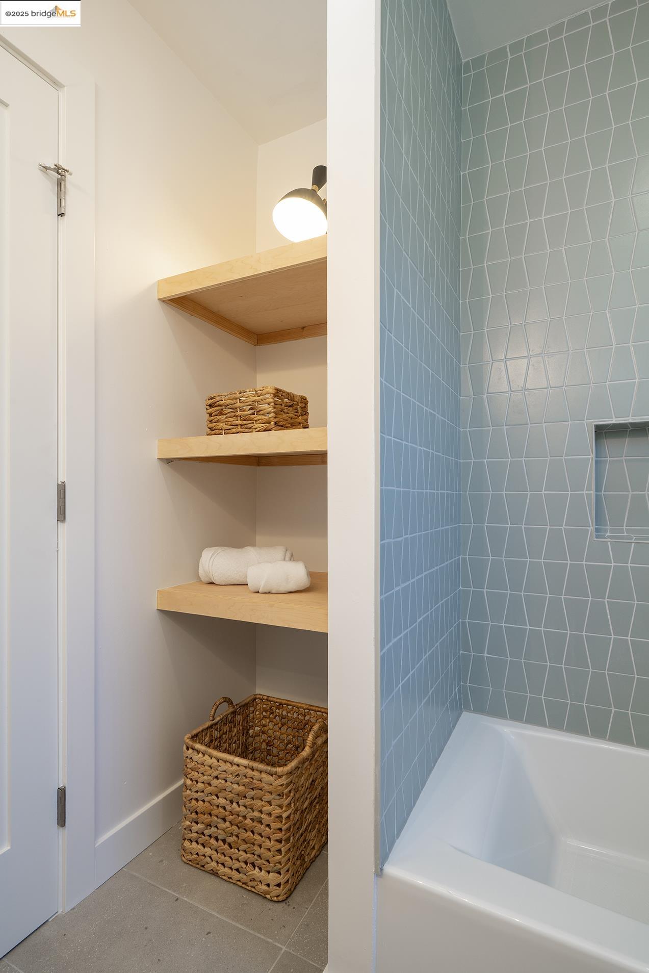Detail Gallery Image 19 of 29 For 935 W Taylor Street, San Jose,  CA 95126 - 3 Beds | 2 Baths