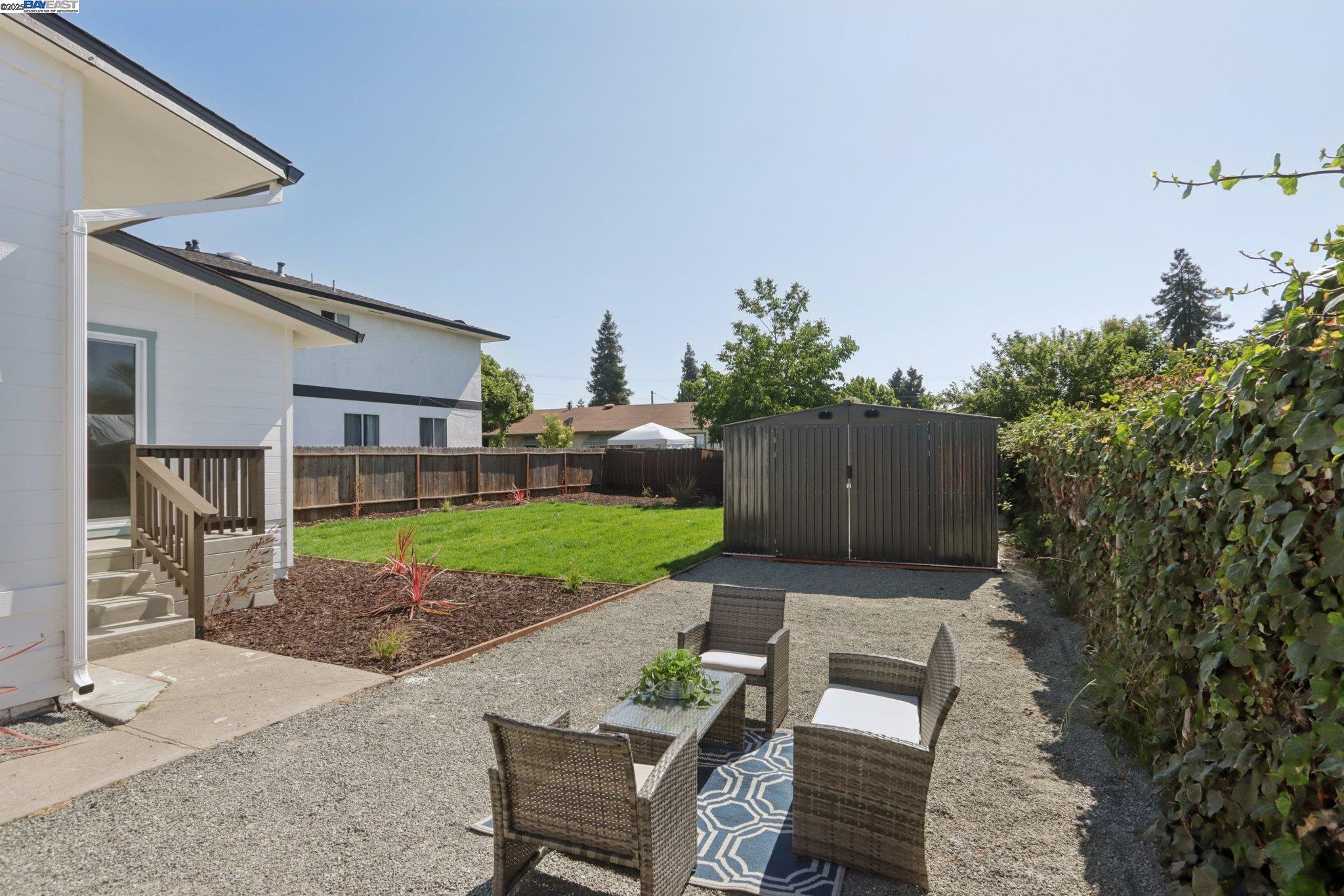 Detail Gallery Image 26 of 32 For 21593 Princeton St, Hayward,  CA 94541 - 3 Beds | 2 Baths
