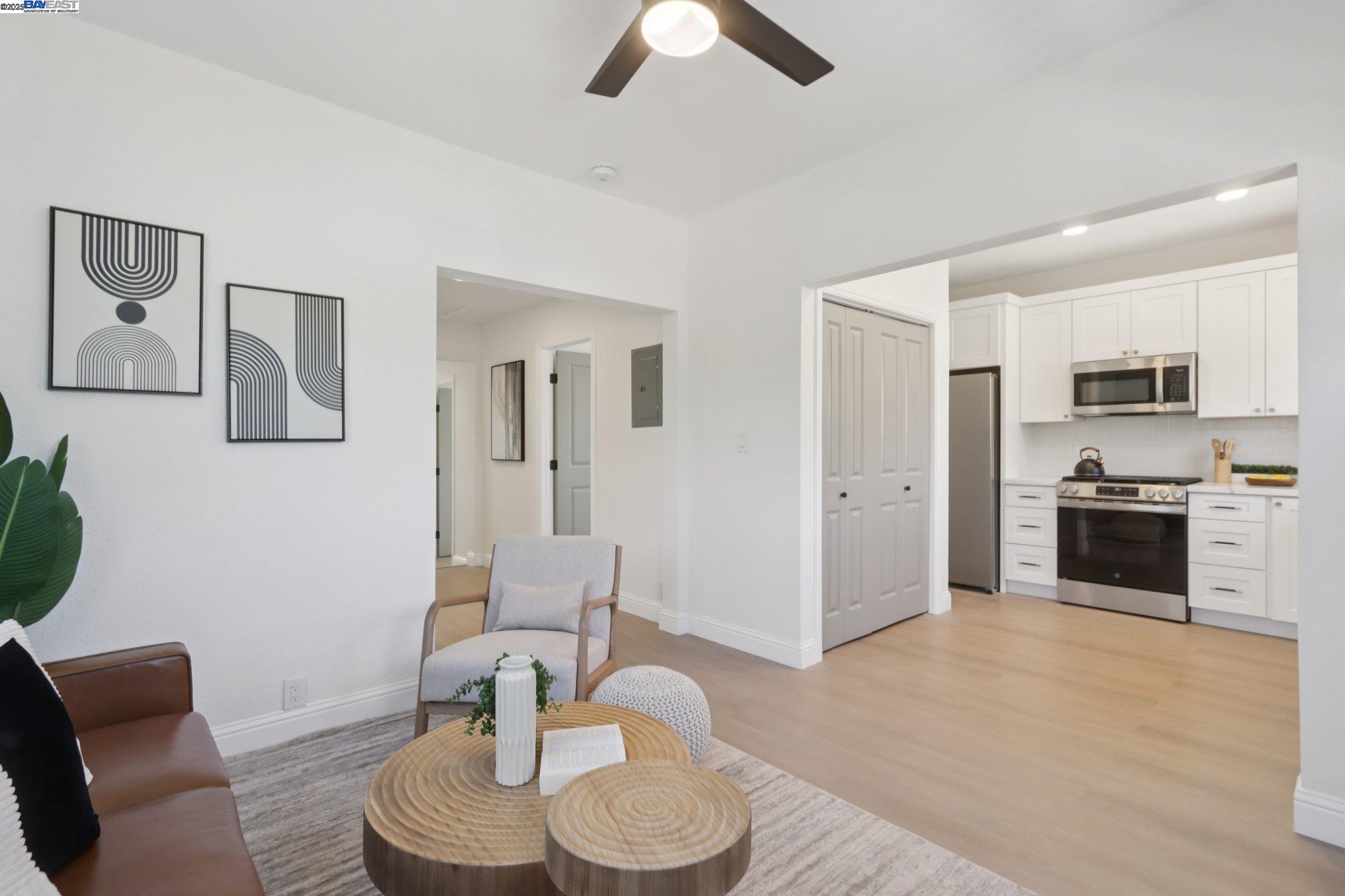 Detail Gallery Image 7 of 32 For 21593 Princeton St, Hayward,  CA 94541 - 3 Beds | 2 Baths
