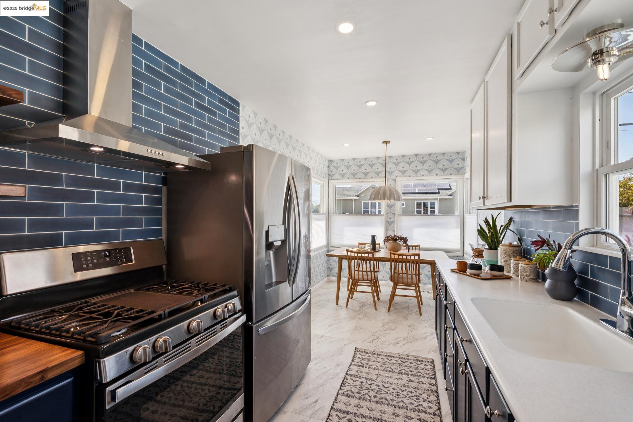 Detail Gallery Image 31 of 46 For 2800 Carlson Blvd, Richmond,  CA 94804 - 2 Beds | 1 Baths