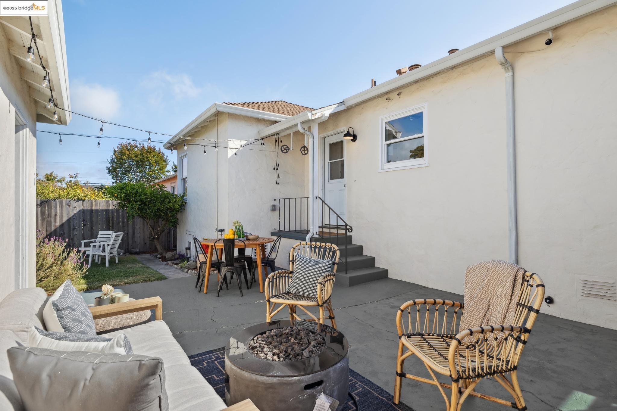 Detail Gallery Image 35 of 46 For 2800 Carlson Blvd, Richmond,  CA 94804 - 2 Beds | 1 Baths
