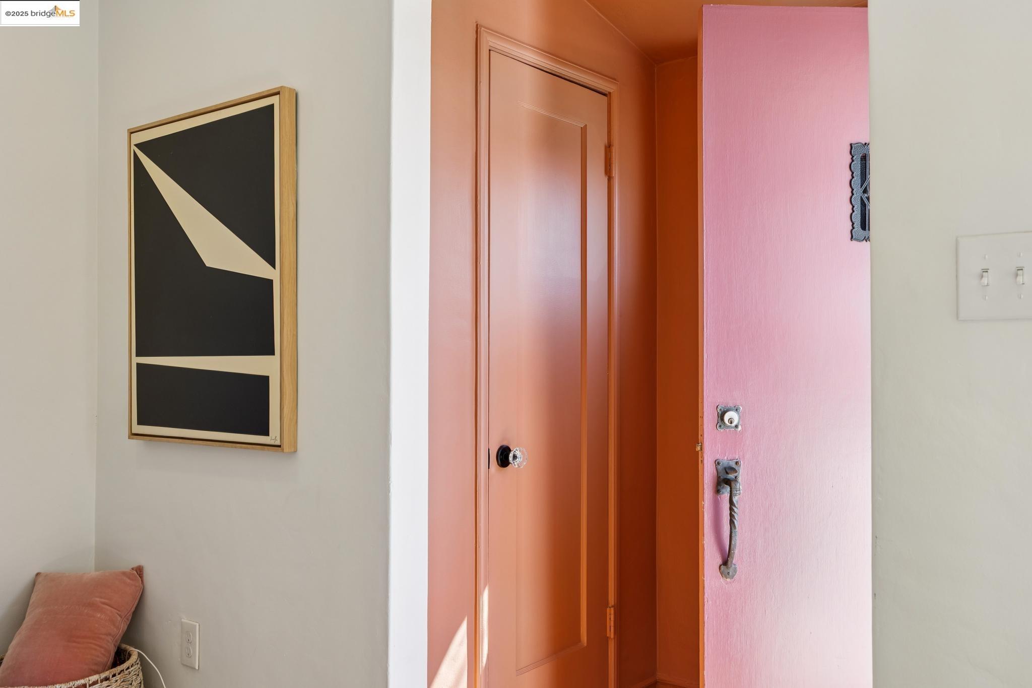 Detail Gallery Image 10 of 46 For 2800 Carlson Blvd, Richmond,  CA 94804 - 2 Beds | 1 Baths