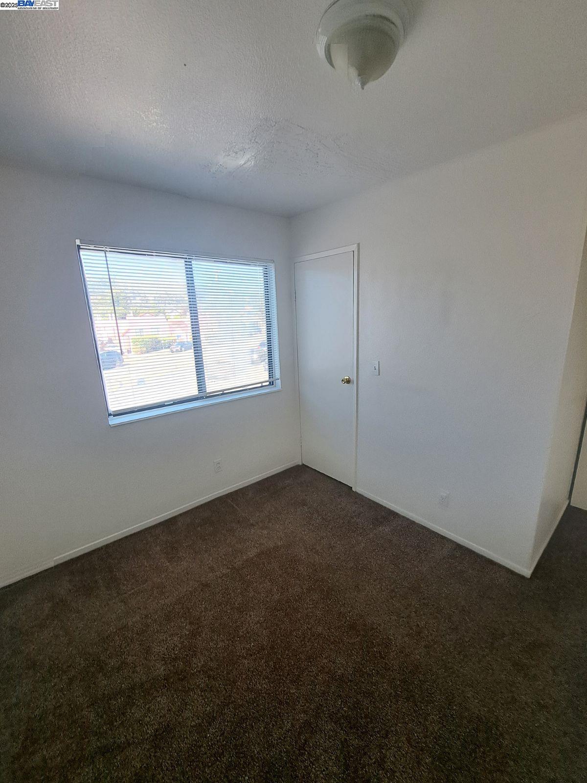 Detail Gallery Image 18 of 36 For 6109 Foothill Blvd, Oakland,  CA 94605 - – Beds | – Baths