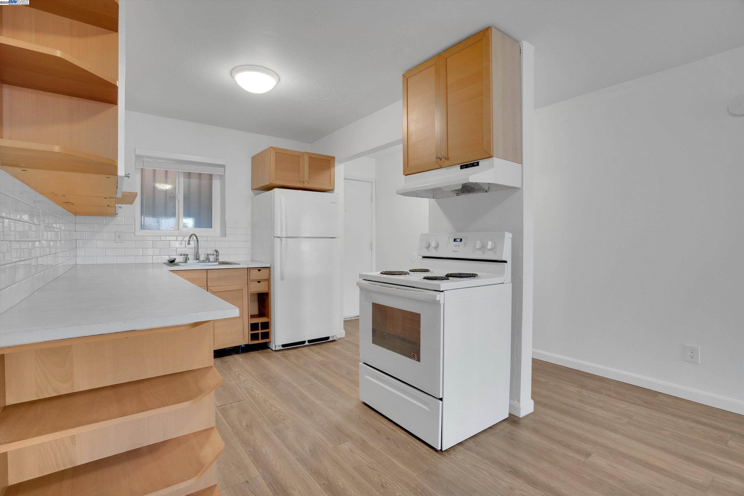 Photo #7: 41104063 Listing: Photo #7