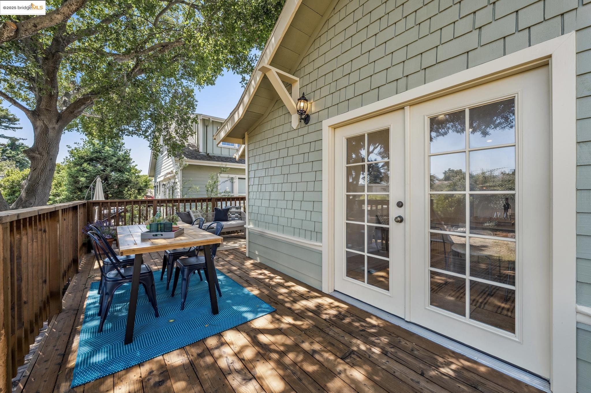Detail Gallery Image 45 of 59 For 1634 Derby St, Berkeley,  CA 94703 - 3 Beds | 2 Baths