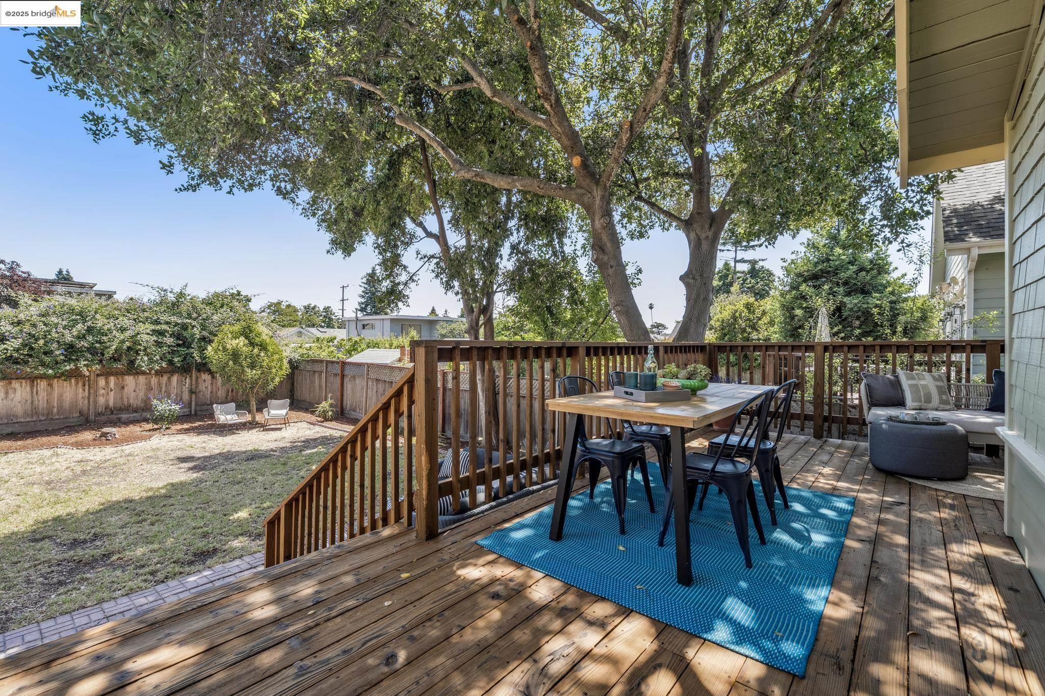 Detail Gallery Image 46 of 59 For 1634 Derby St, Berkeley,  CA 94703 - 3 Beds | 2 Baths