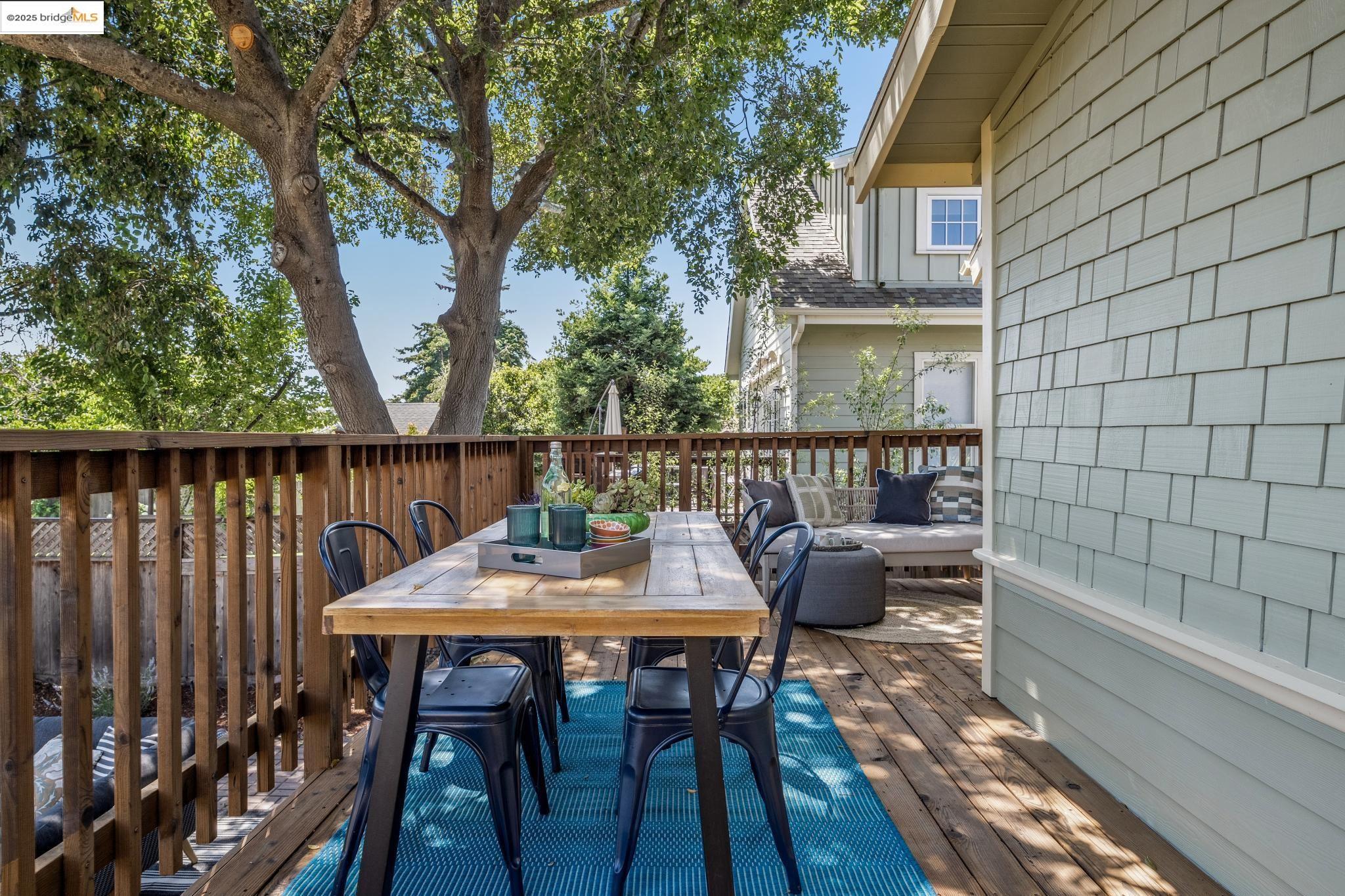 Detail Gallery Image 47 of 59 For 1634 Derby St, Berkeley,  CA 94703 - 3 Beds | 2 Baths