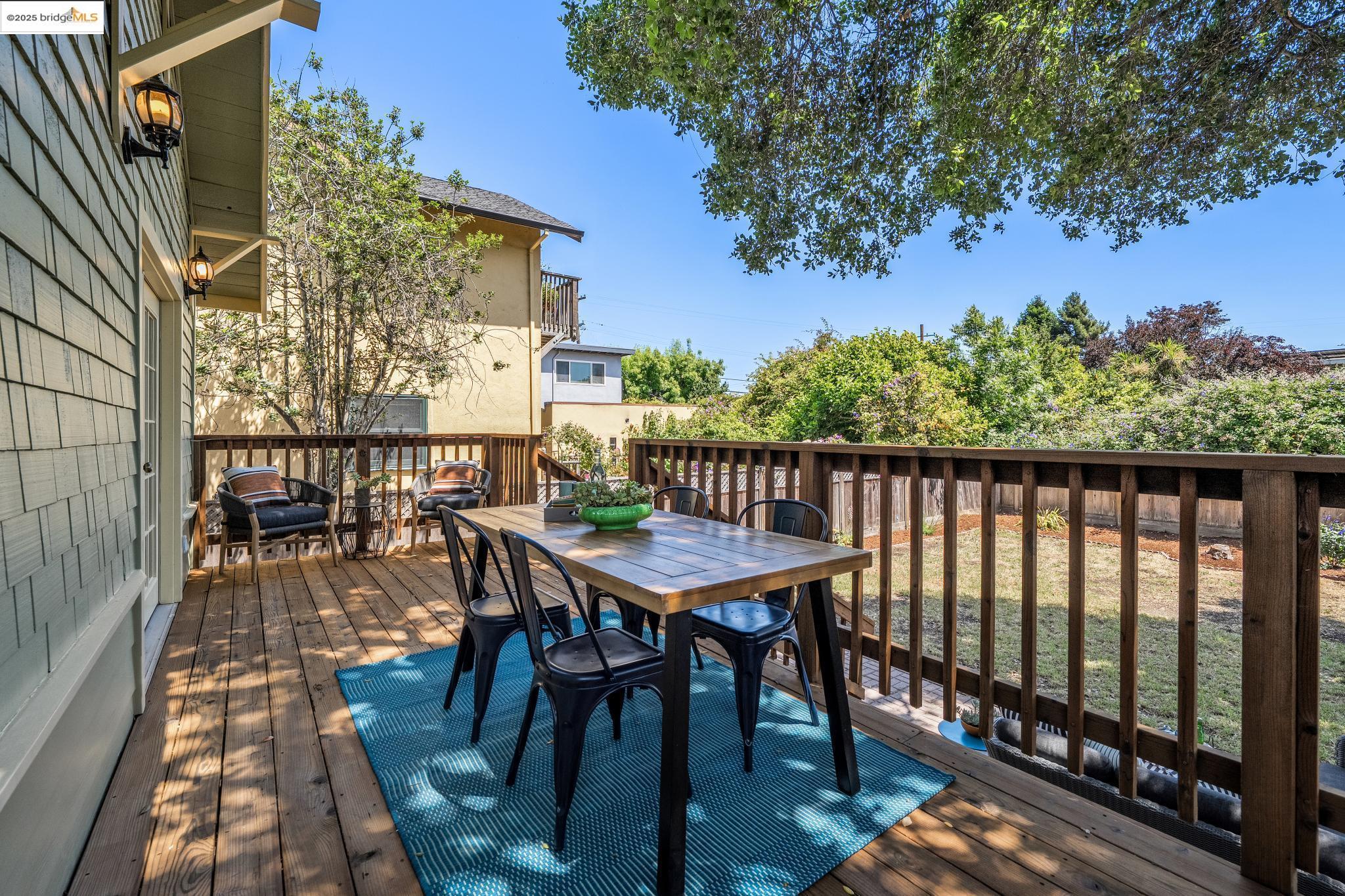 Detail Gallery Image 50 of 59 For 1634 Derby St, Berkeley,  CA 94703 - 3 Beds | 2 Baths