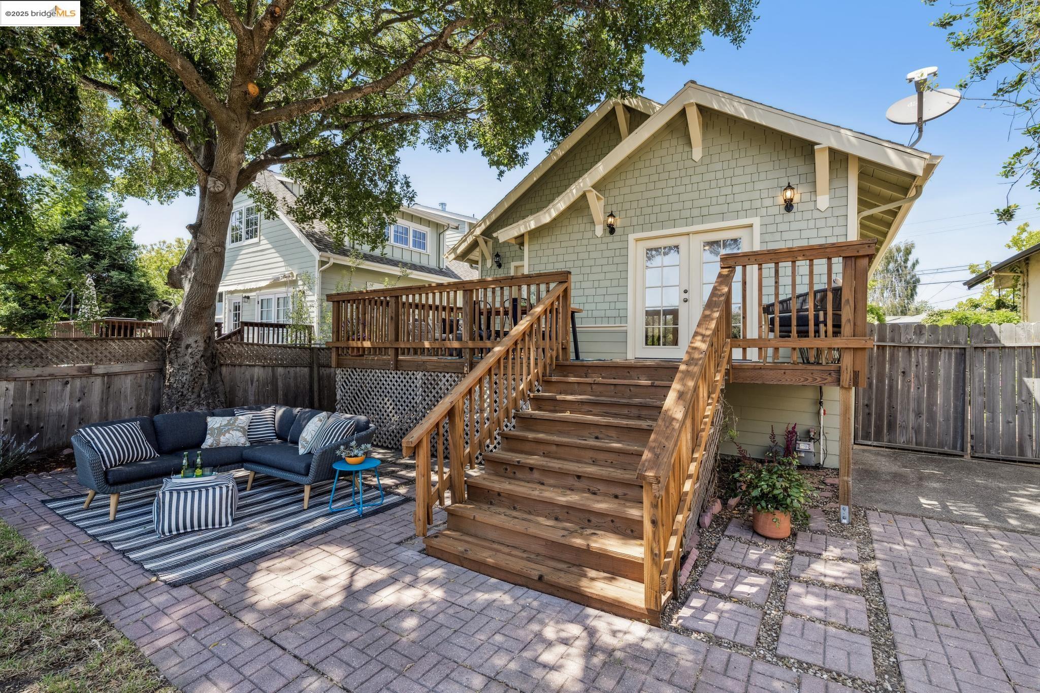 Detail Gallery Image 59 of 59 For 1634 Derby St, Berkeley,  CA 94703 - 3 Beds | 2 Baths