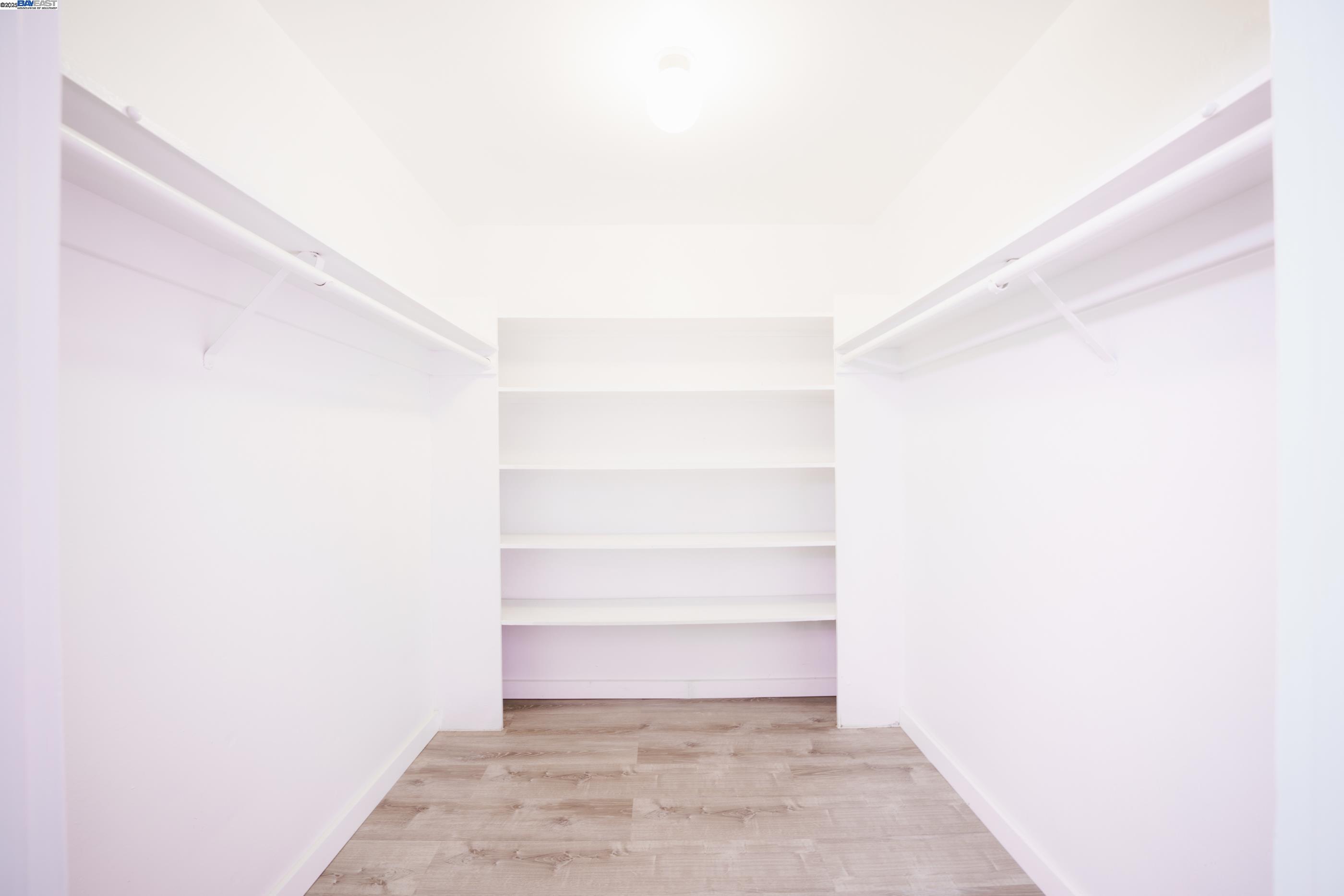 Detail Gallery Image 17 of 28 For 3815 Harrison St #103,  Oakland,  CA 94611 - 2 Beds | 2 Baths