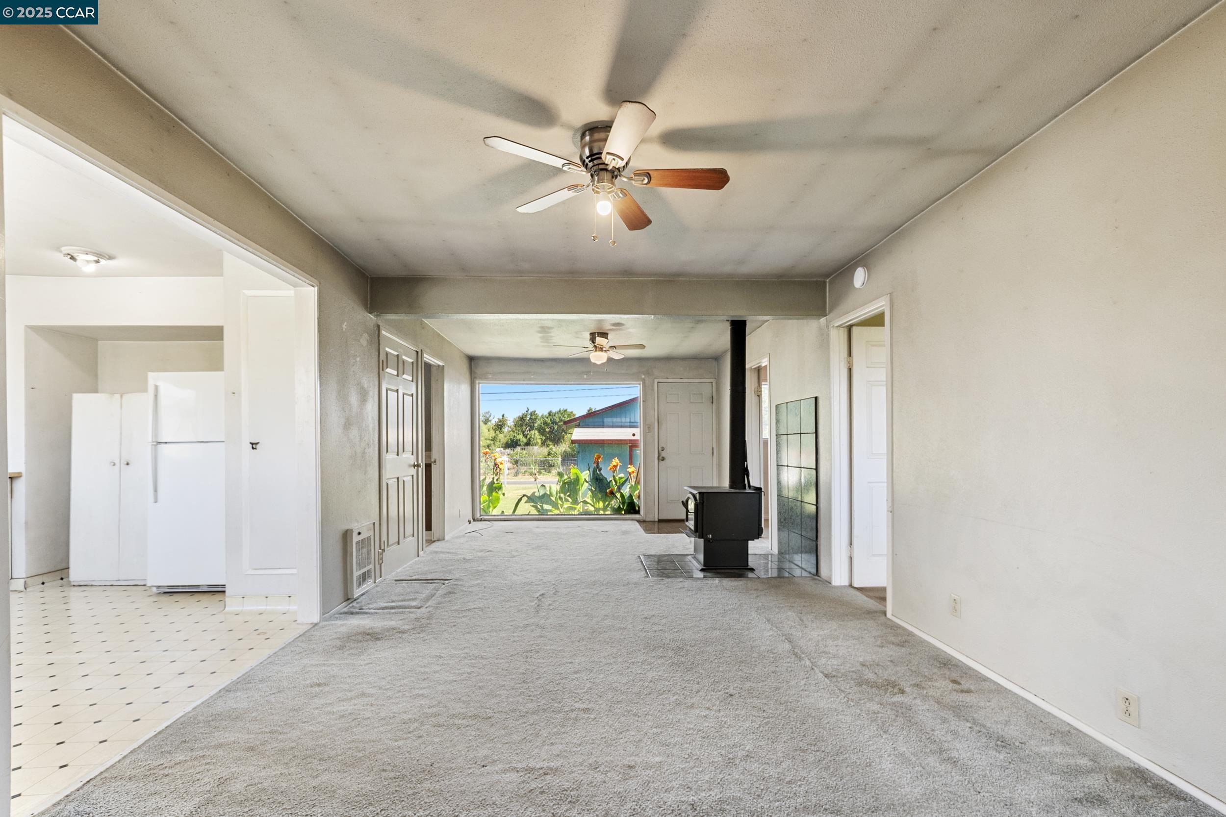 Detail Gallery Image 5 of 38 For 4170 Windsweep Road, Bethel Island,  CA 94511 - 2 Beds | 1 Baths