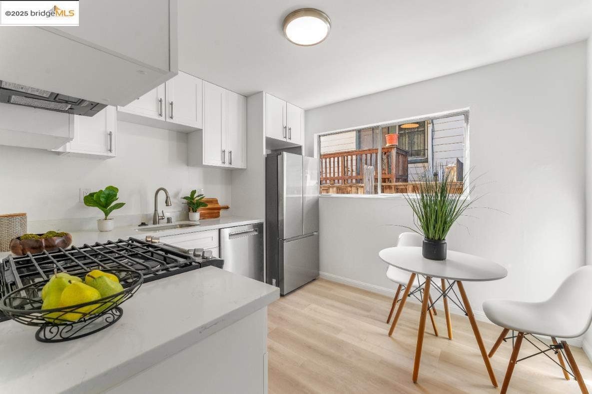 Detail Gallery Image 9 of 22 For 2814 California St, Berkeley,  CA 94703 - – Beds | – Baths