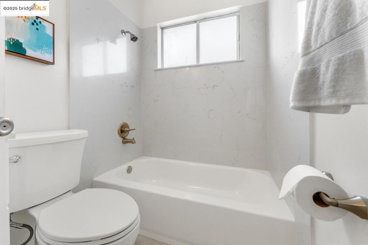 Detail Gallery Image 18 of 22 For 2814 California St, Berkeley,  CA 94703 - – Beds | – Baths