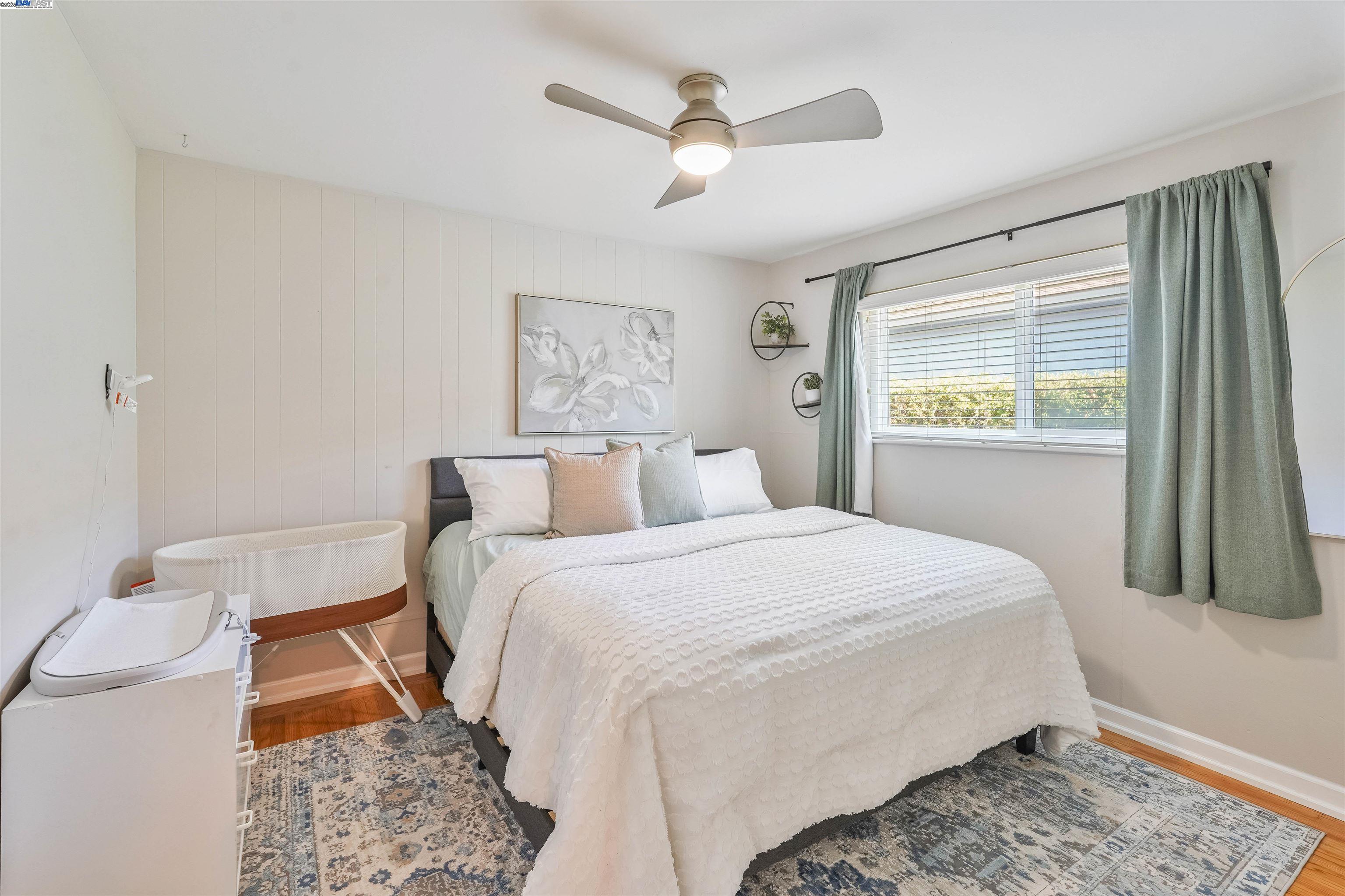 Detail Gallery Image 8 of 21 For 3991 Yale Way, Livermore,  CA 94550 - 3 Beds | 1 Baths