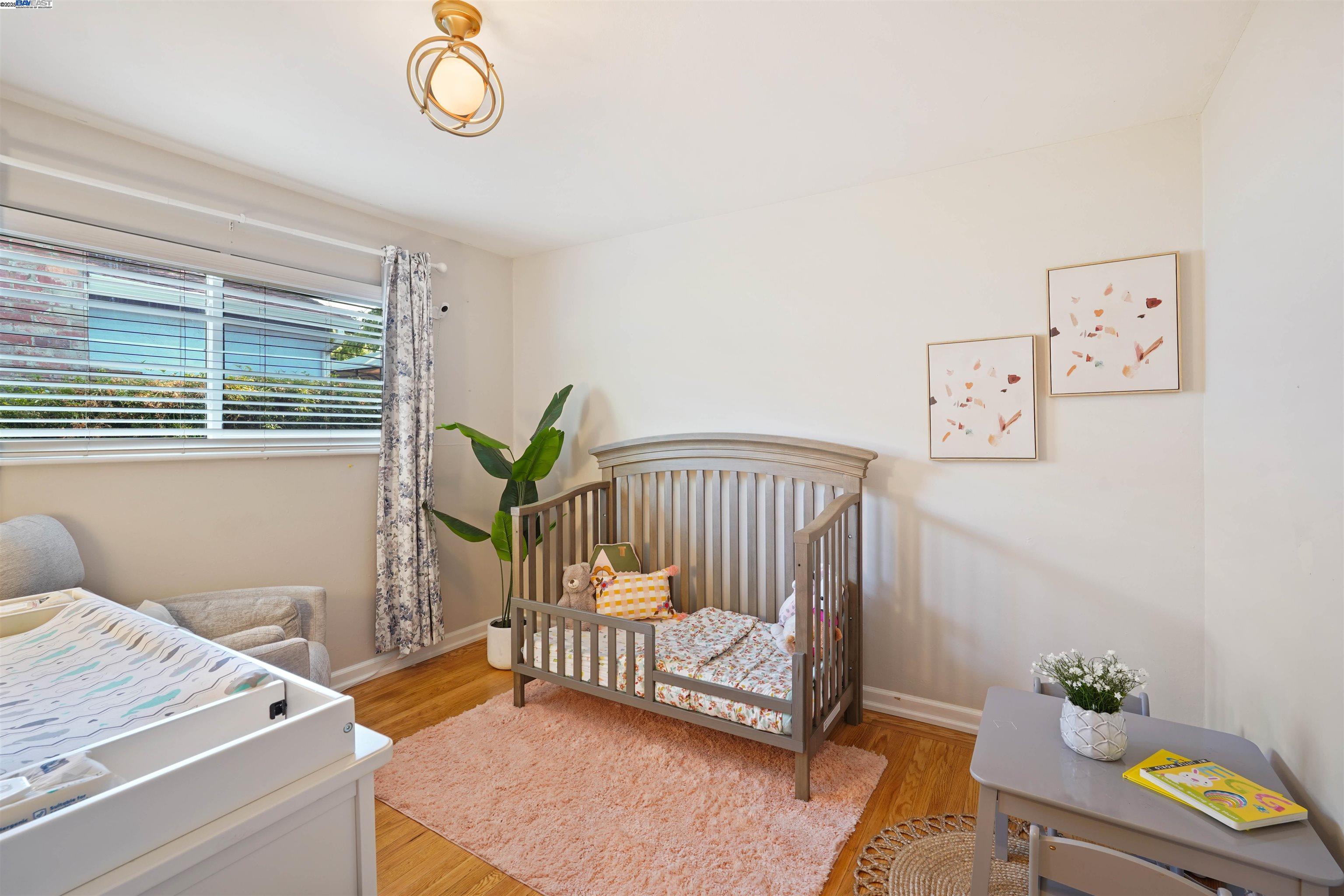 Detail Gallery Image 9 of 21 For 3991 Yale Way, Livermore,  CA 94550 - 3 Beds | 1 Baths