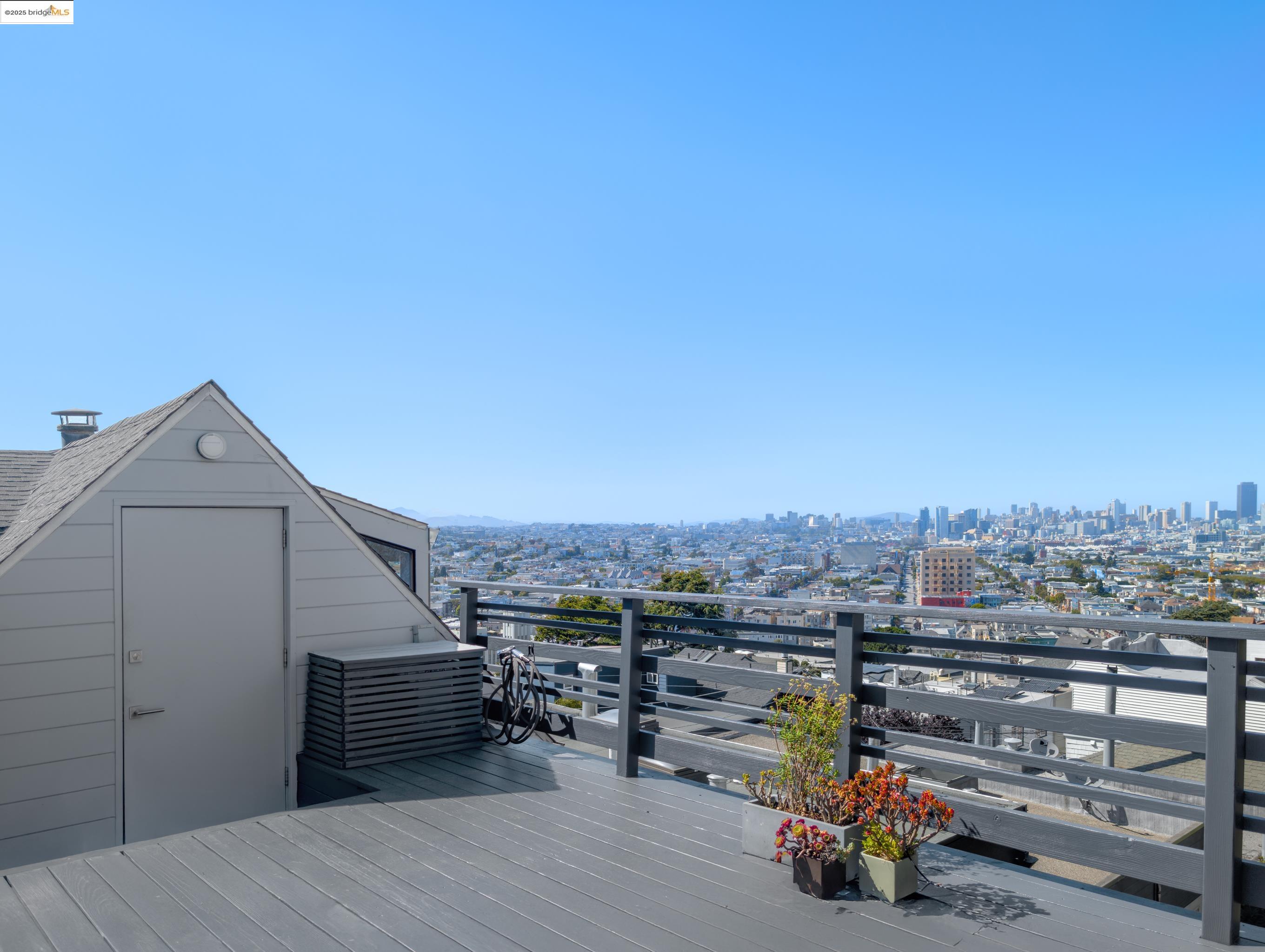 Detail Gallery Image 1 of 28 For 53 Elsie St, San Francisco,  CA 94110 - 2 Beds | 2 Baths