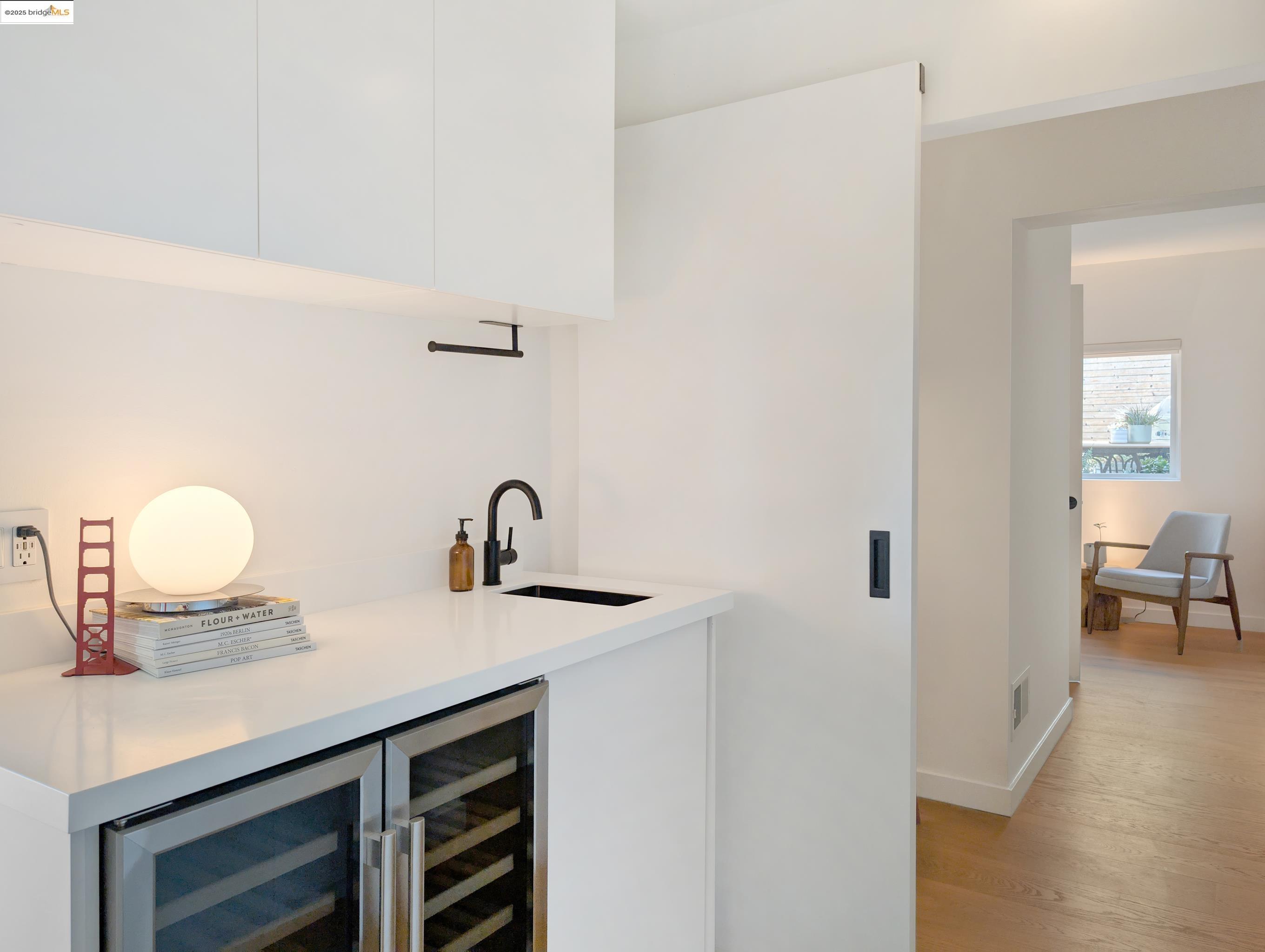 Detail Gallery Image 12 of 28 For 53 Elsie St, San Francisco,  CA 94110 - 2 Beds | 2 Baths