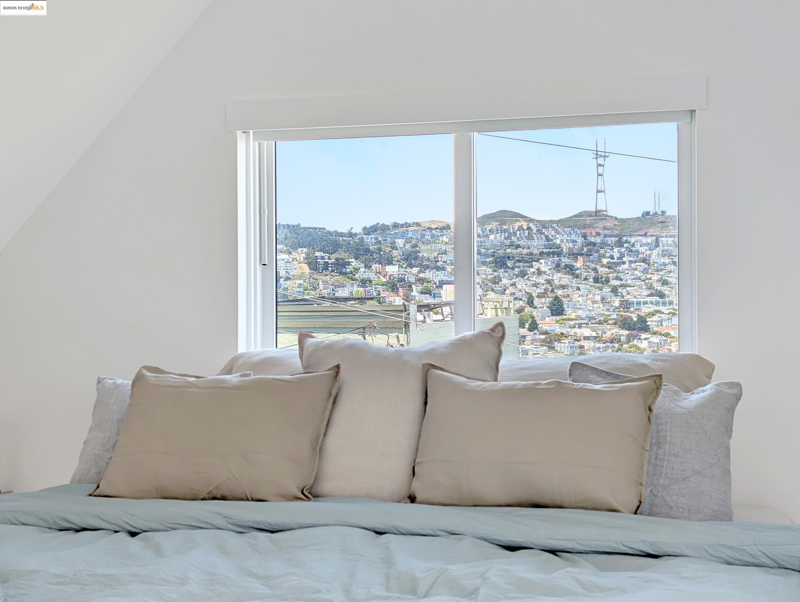 Detail Gallery Image 18 of 28 For 53 Elsie St, San Francisco,  CA 94110 - 2 Beds | 2 Baths