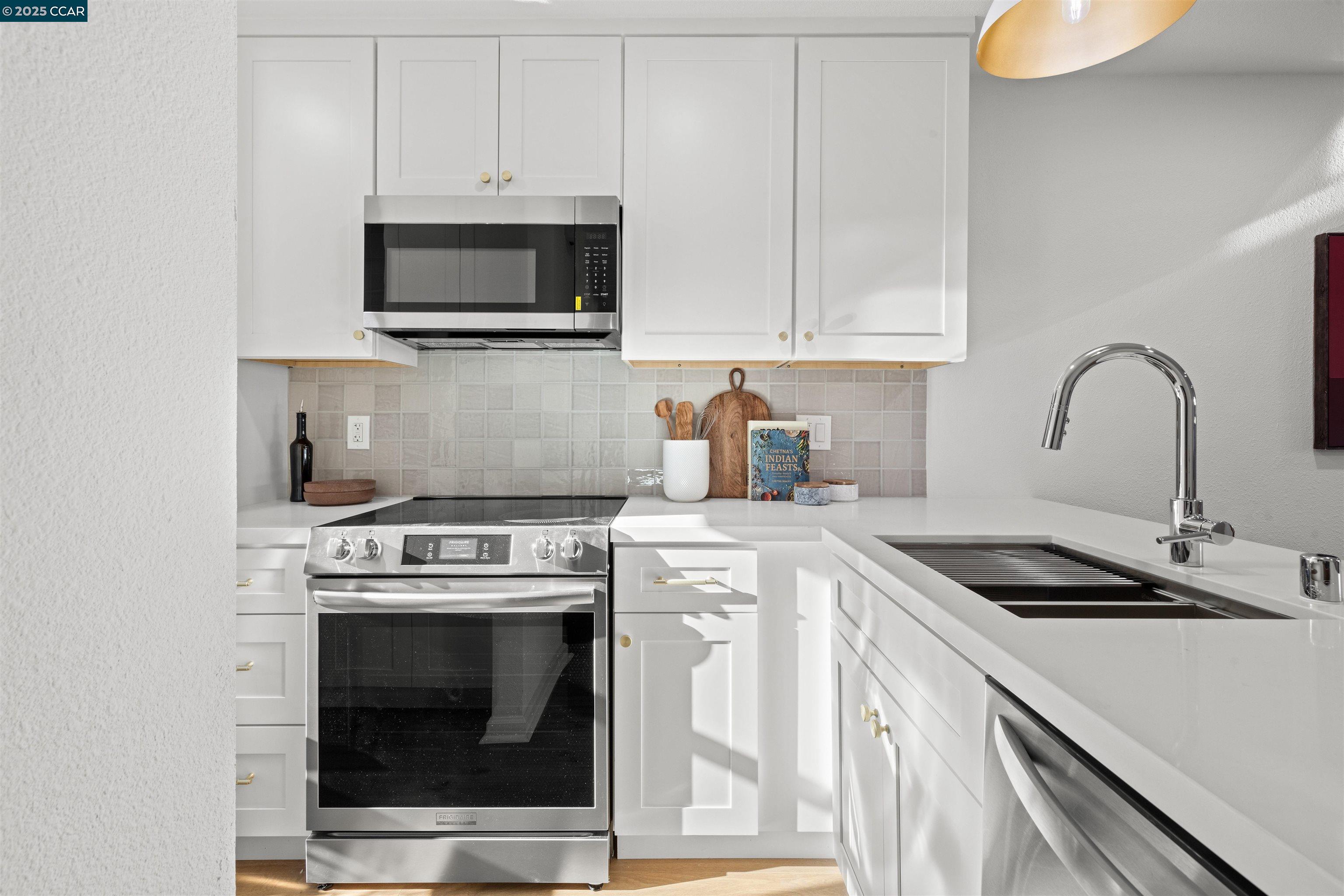 Photo #3: 41104075 Listing 
