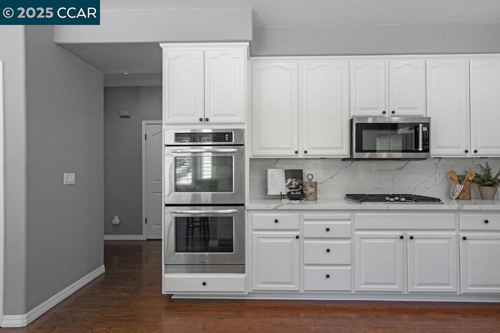 Detail Gallery Image 19 of 60 For 825 Bertram St, Walnut Creek,  CA 94598 - 5 Beds | 3 Baths